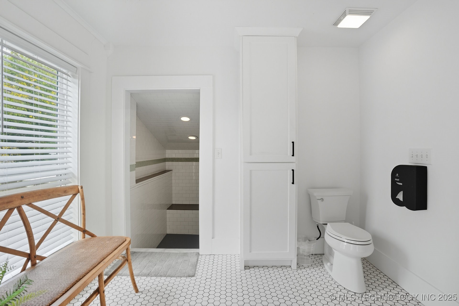 924 S Main Street Property Photo 57