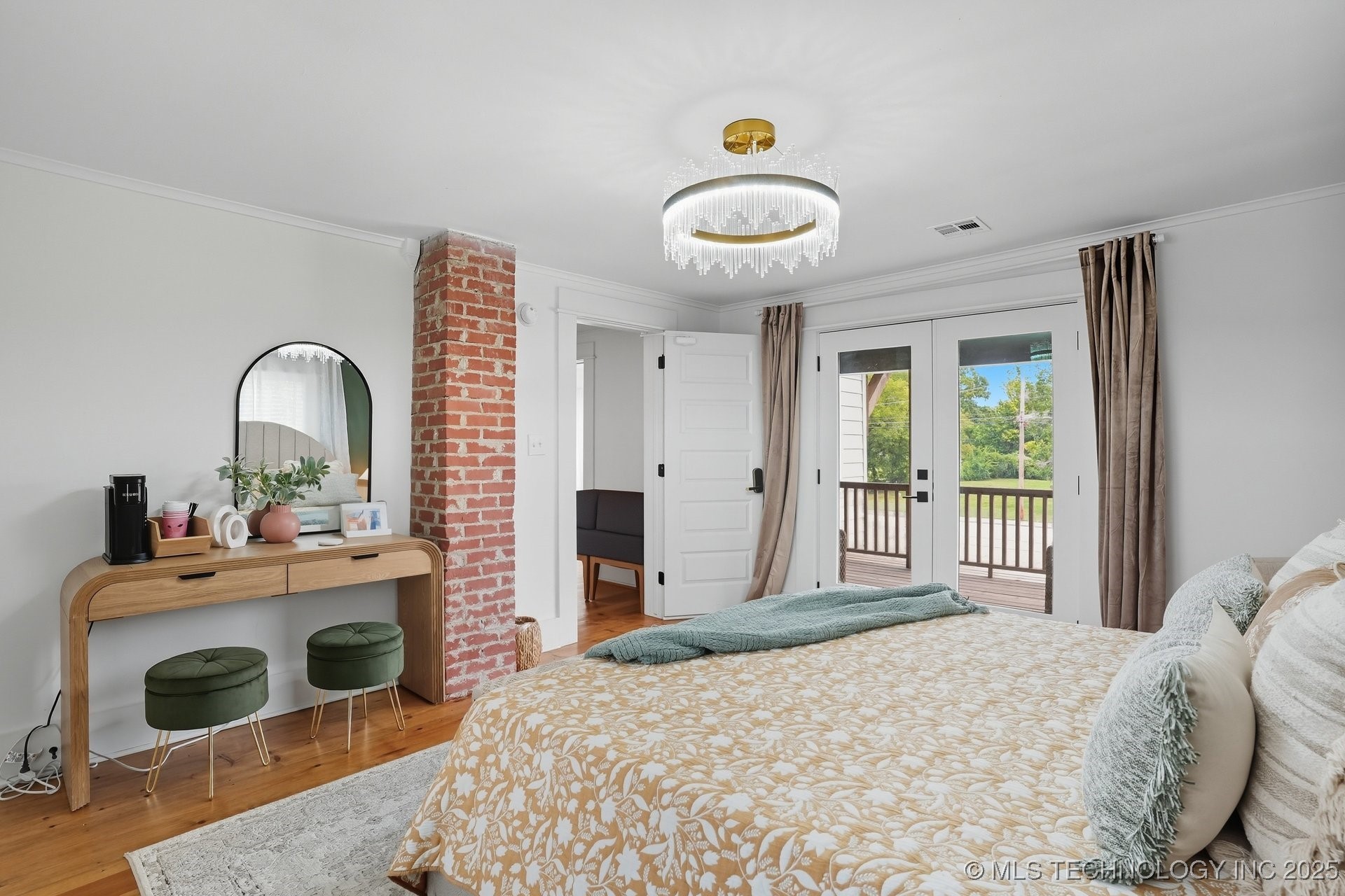 924 S Main Street Property Photo 71