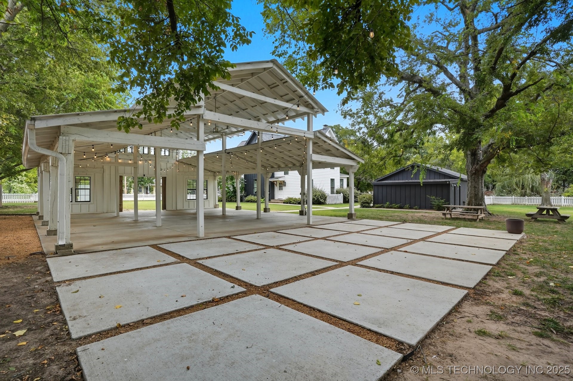 924 S Main Street Property Photo 84