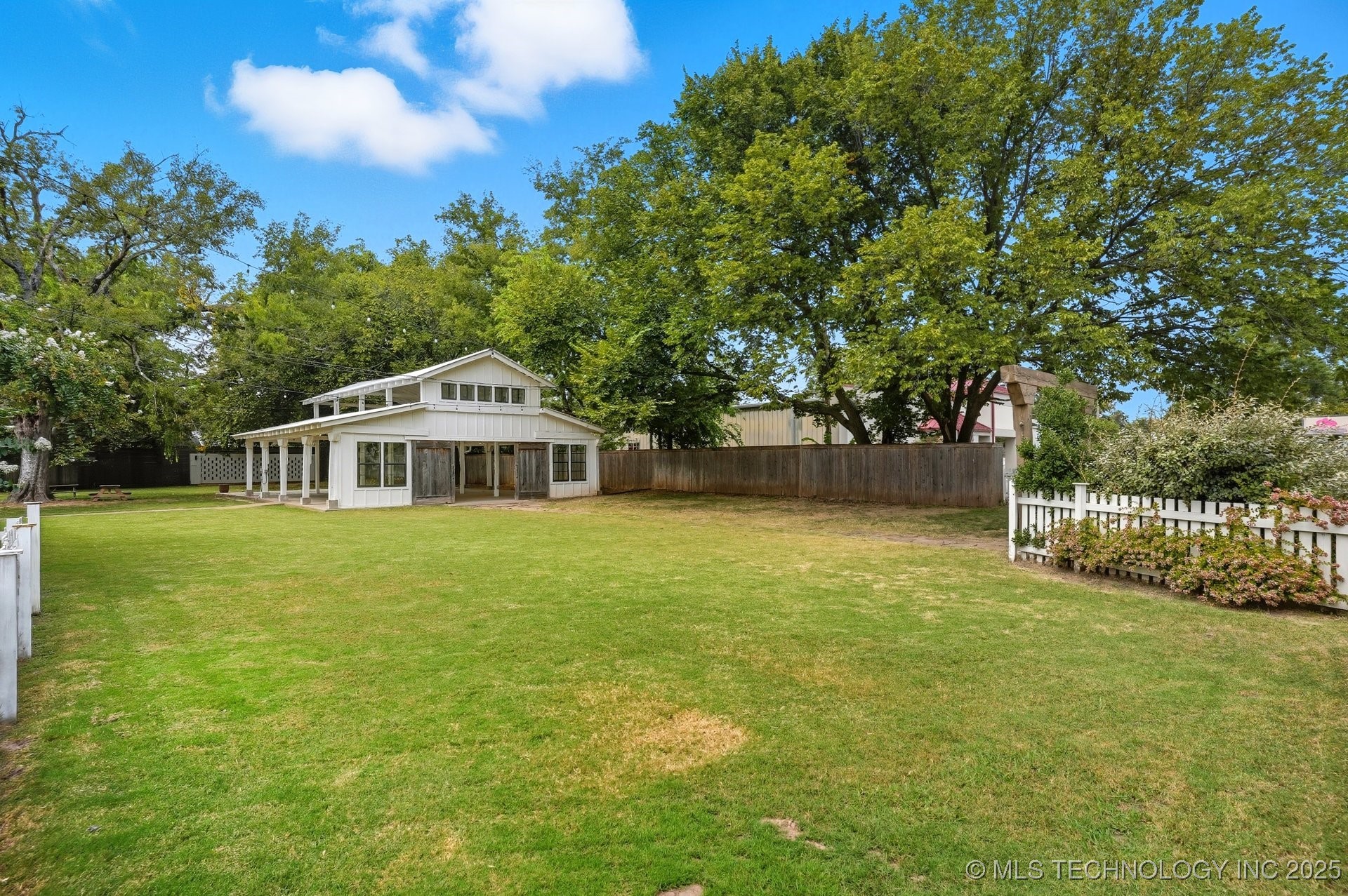 924 S Main Street Property Photo 96