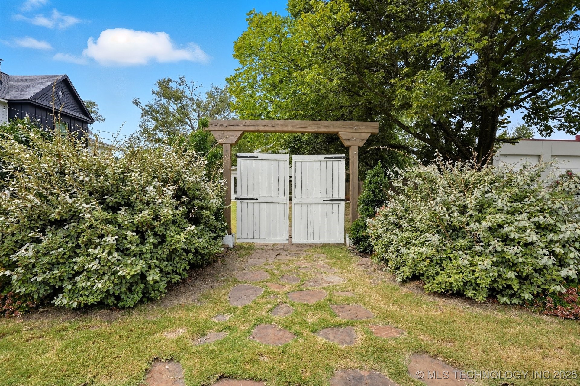 924 S Main Street Property Photo 97