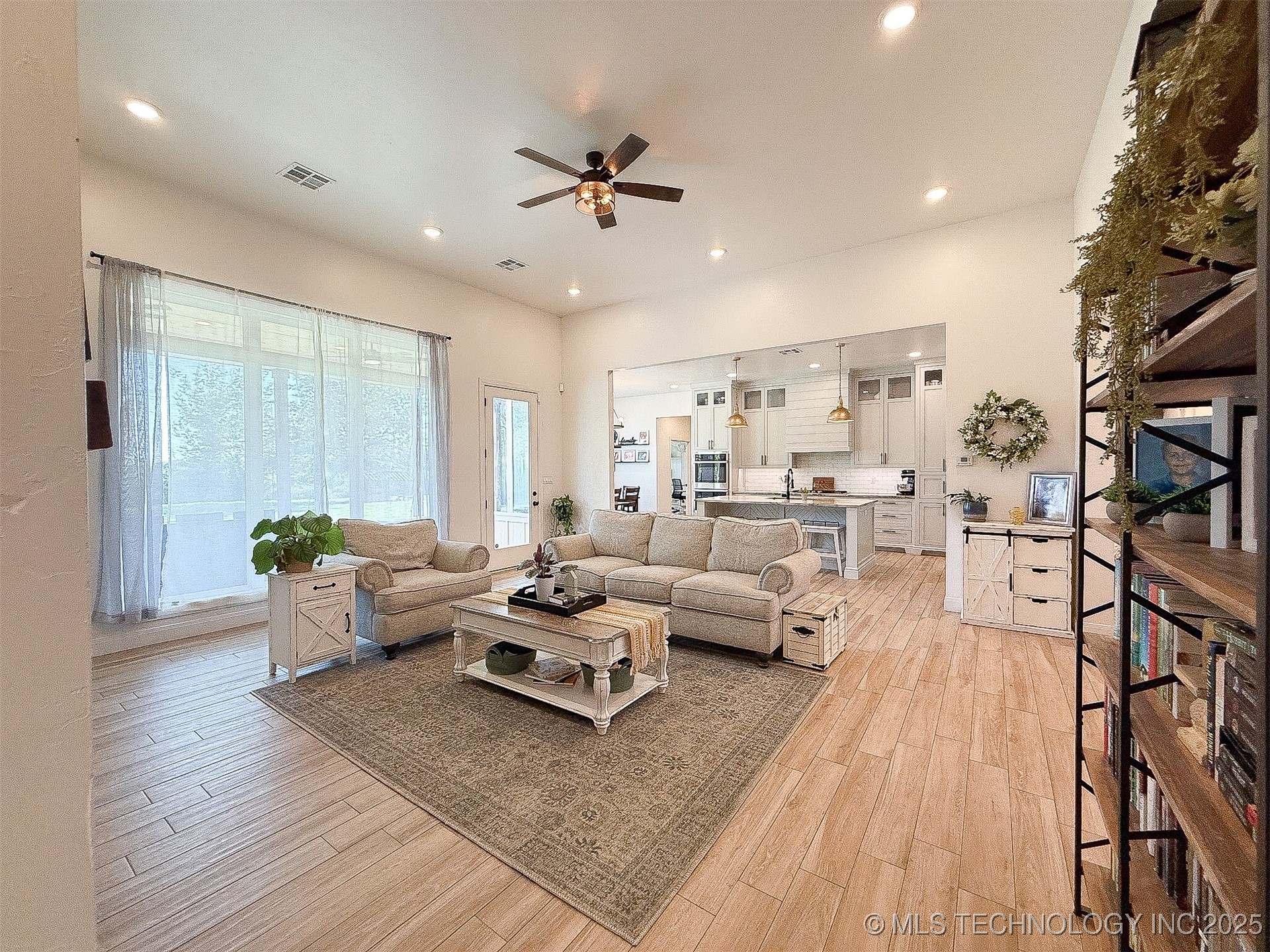 1429 Cedar Ridge Property Photo 27