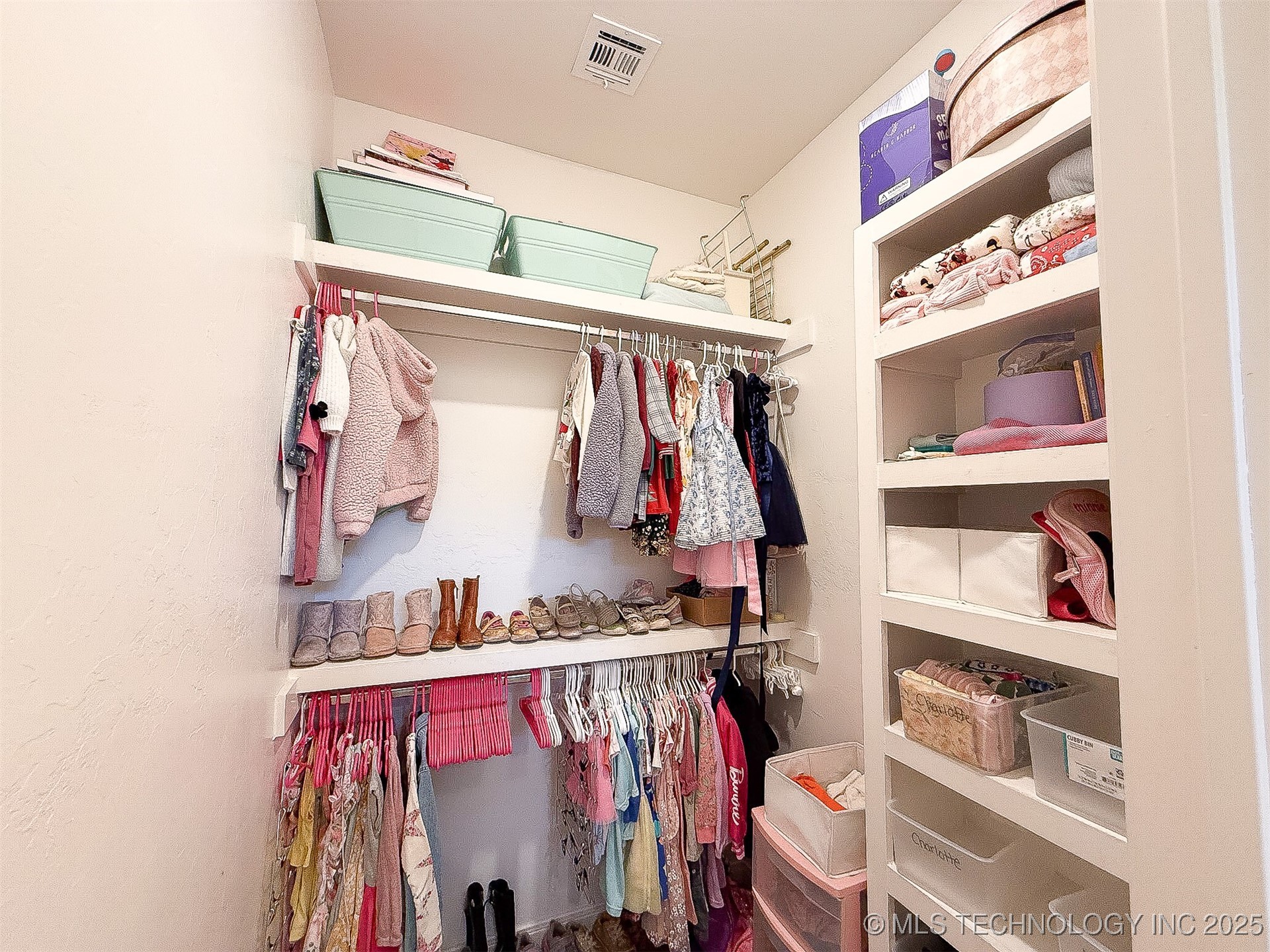 1429 Cedar Ridge Property Photo 31