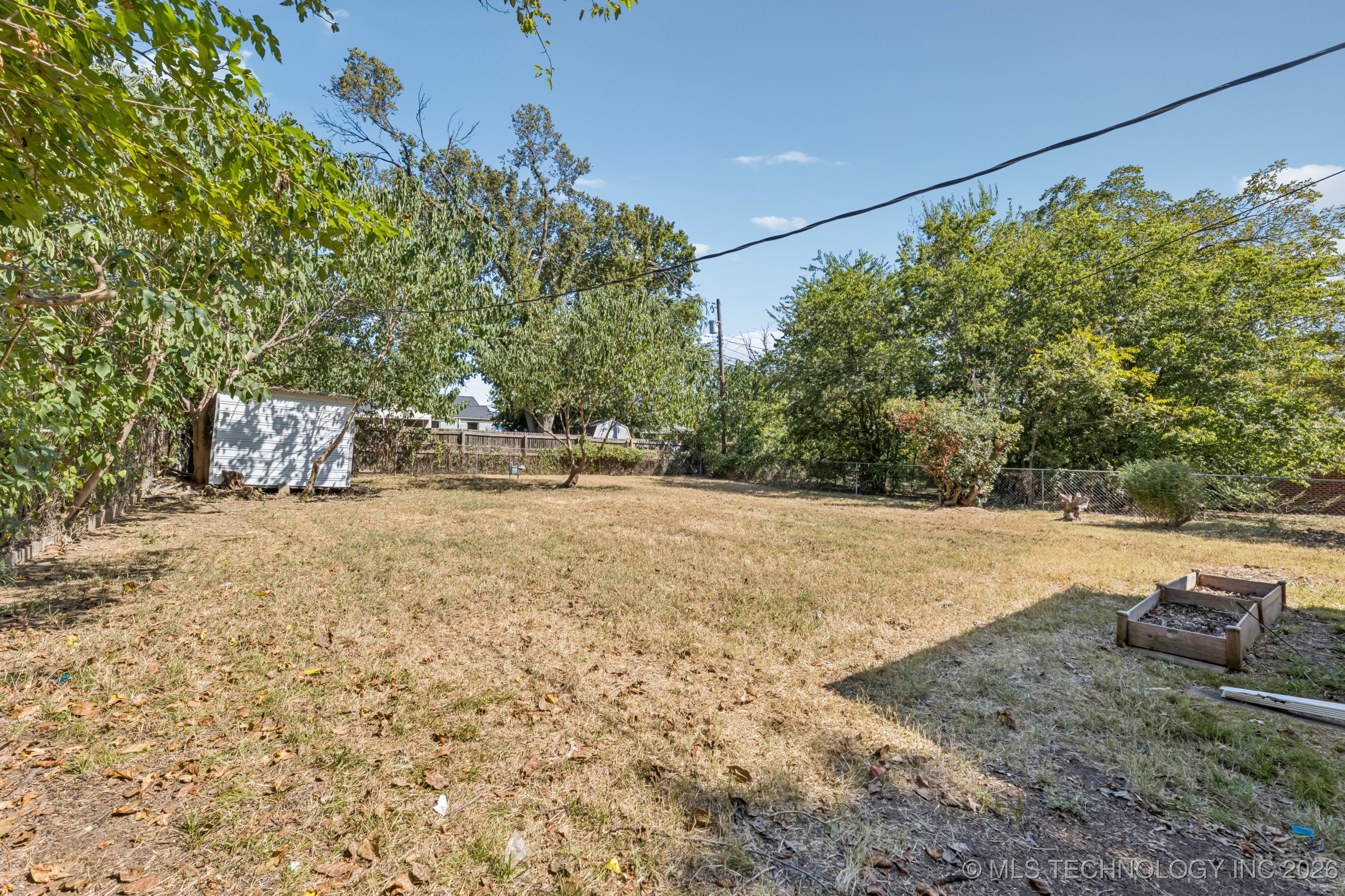 6115 E 4th Street Property Photo 17