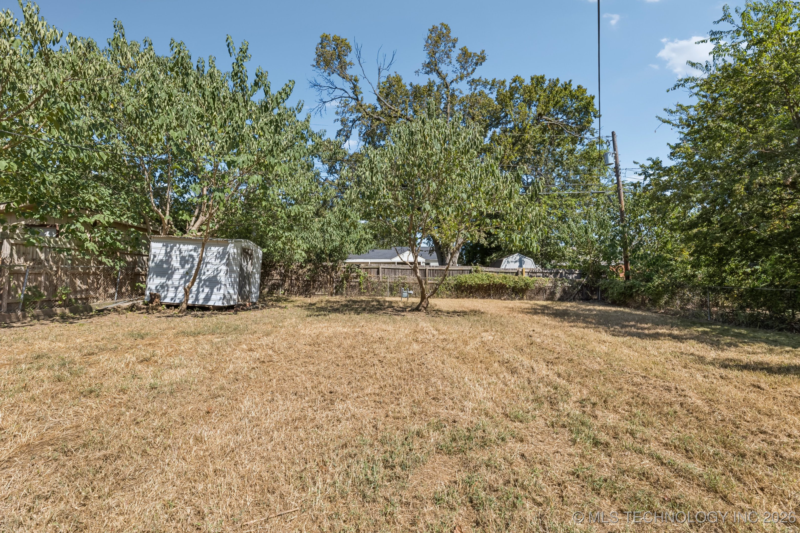 6115 E 4th Street Property Photo 18