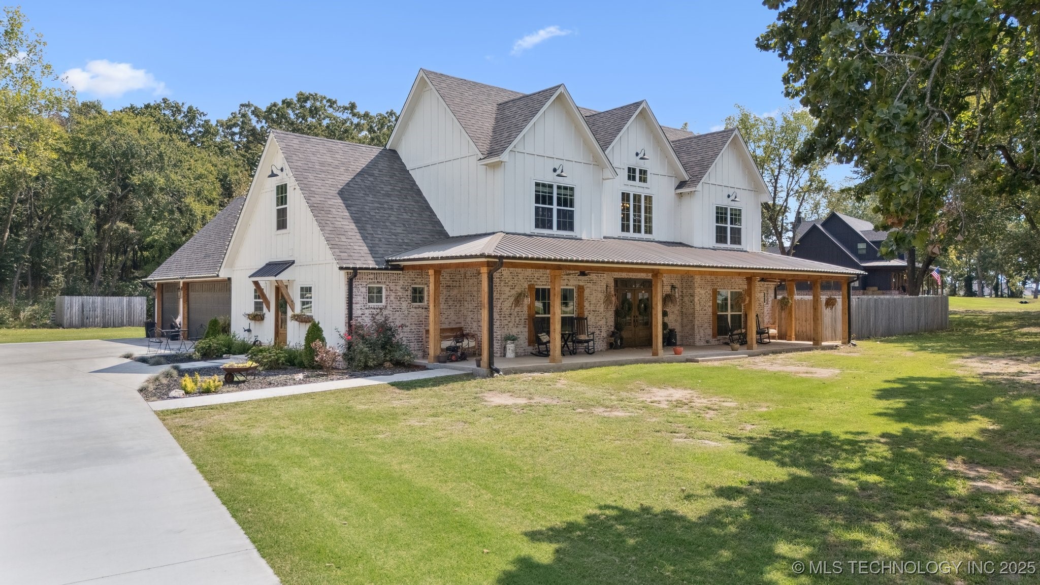 900 N 4389 Lane Property Photo 1