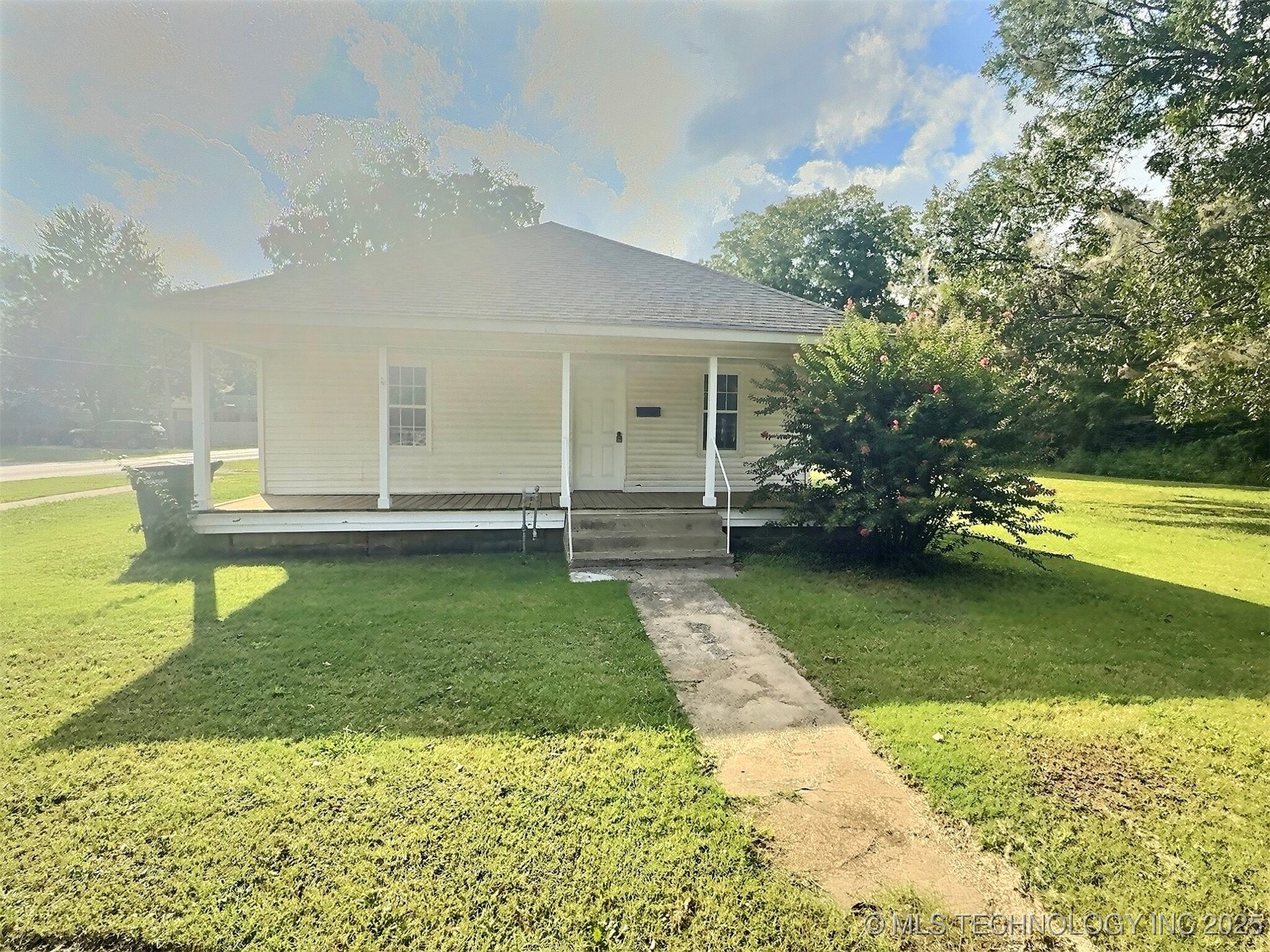 724 S Haynie Street Property Photo 1