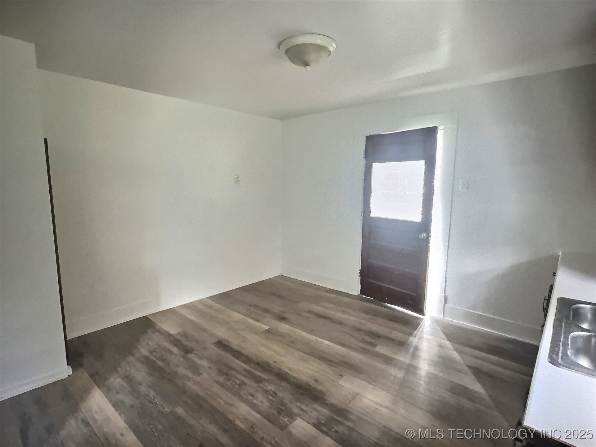 724 S Haynie Street Property Photo 8