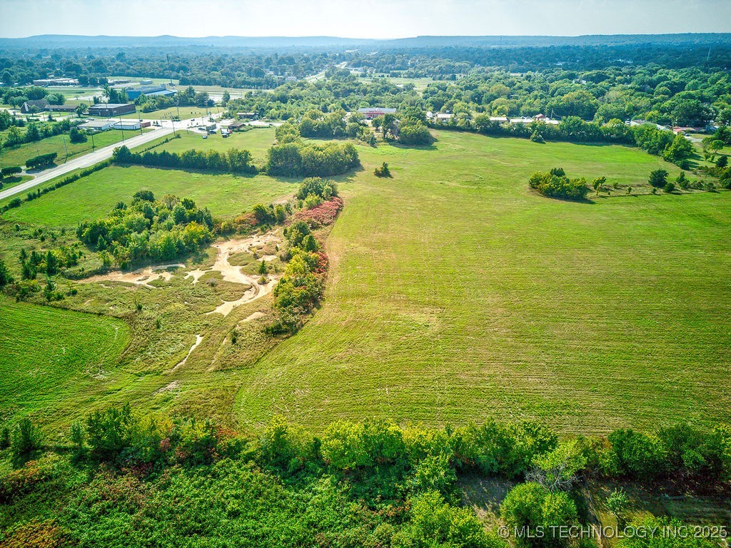 5635 N Peoria Street Property Photo 2