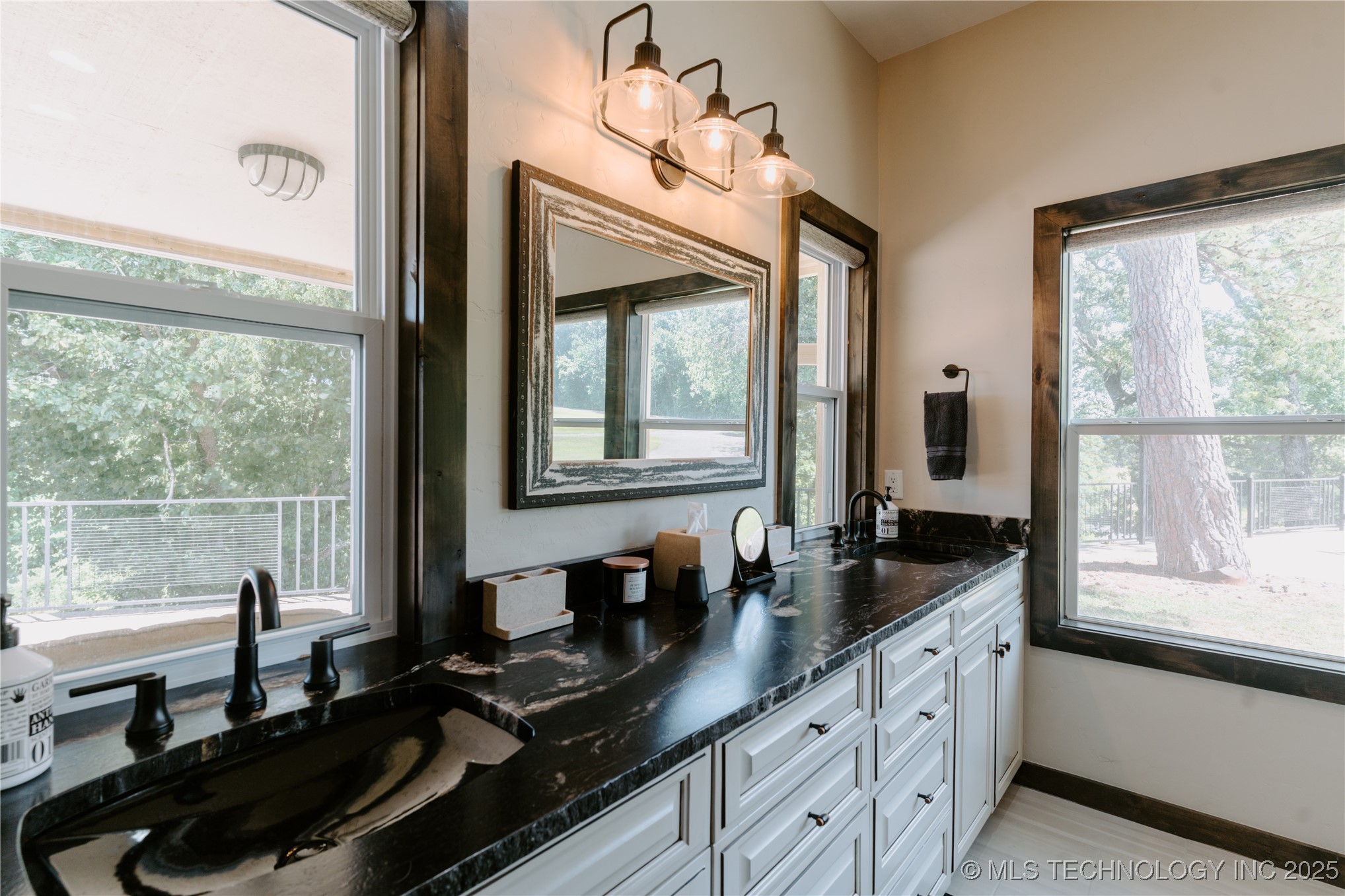 4100 N 430 Road Property Photo 60