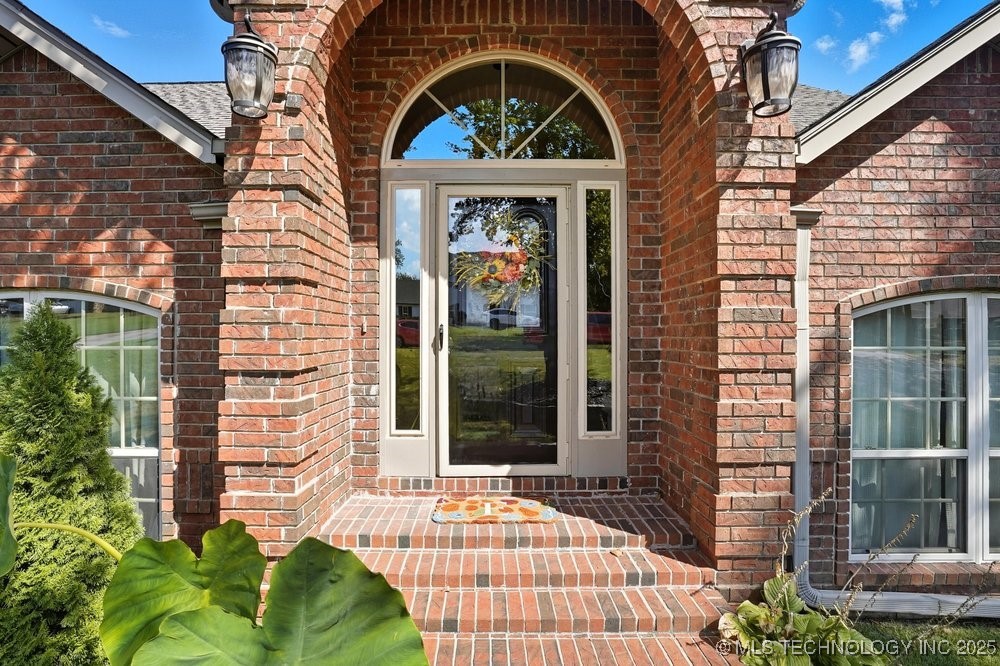 819 Ridge Road Property Photo 2