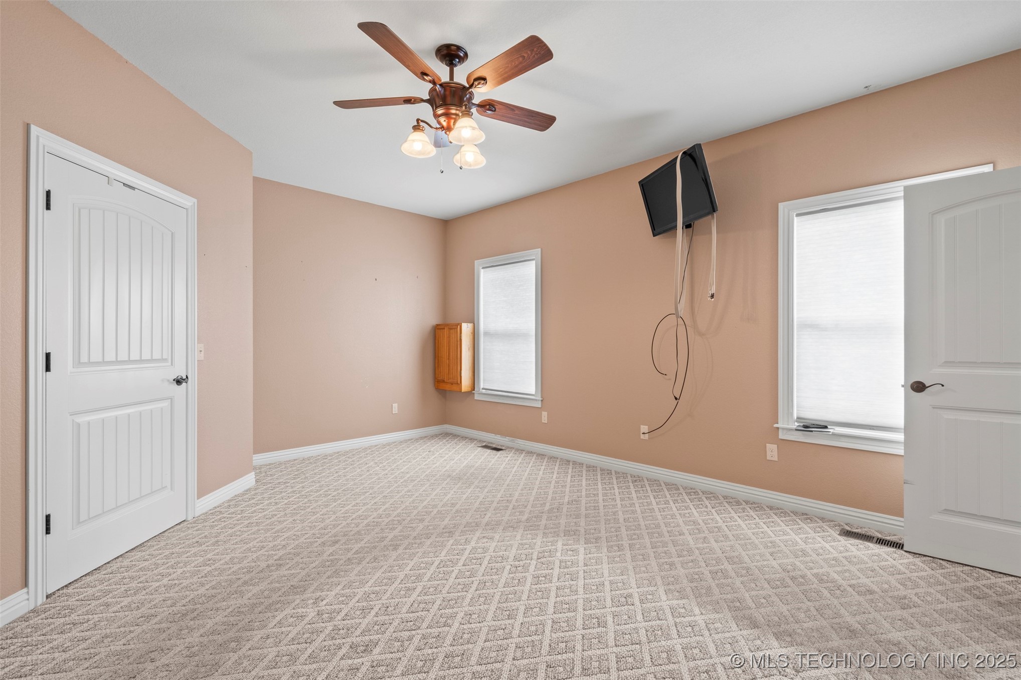 469734 E 660 Road Property Photo 18