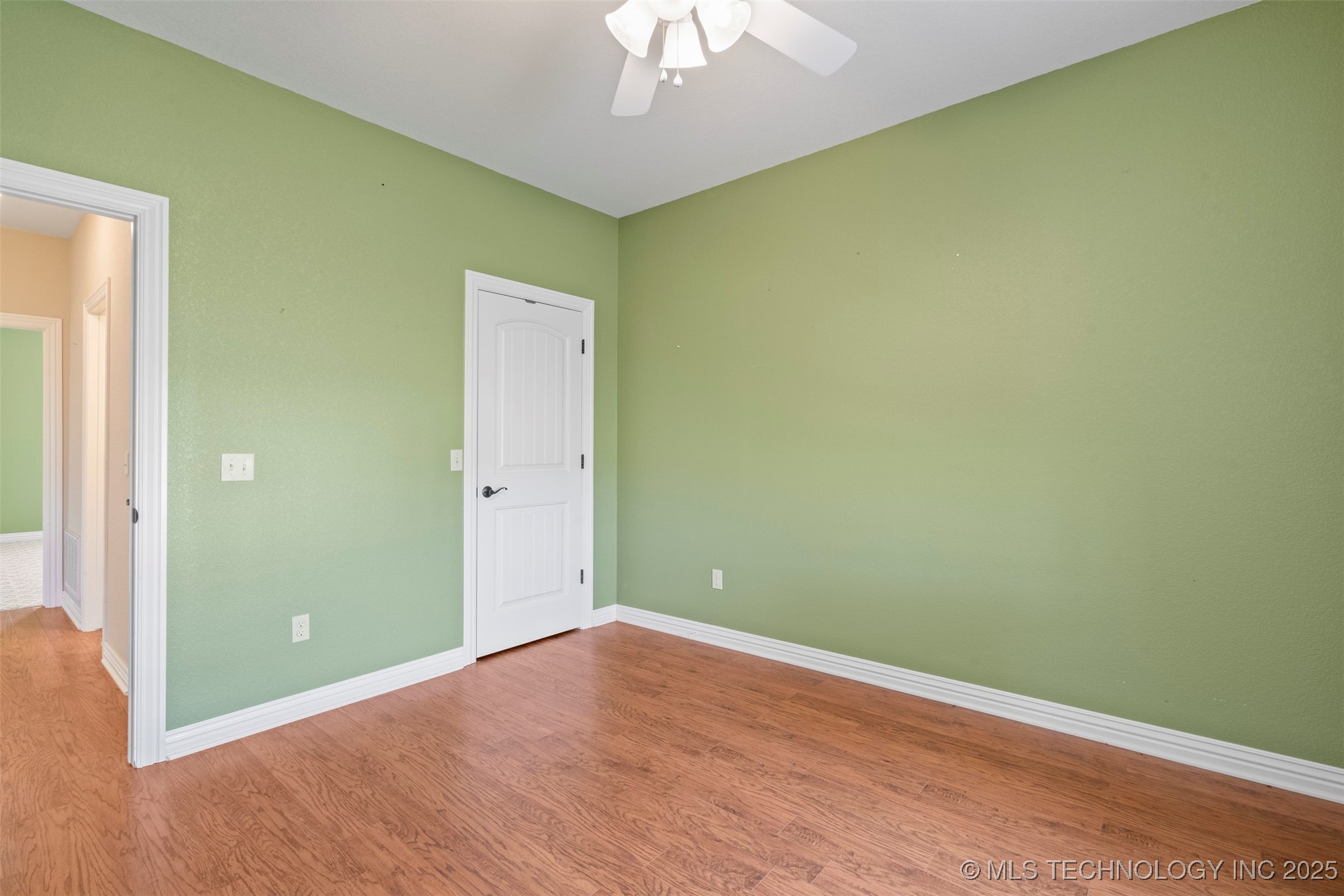 469734 E 660 Road Property Photo 26