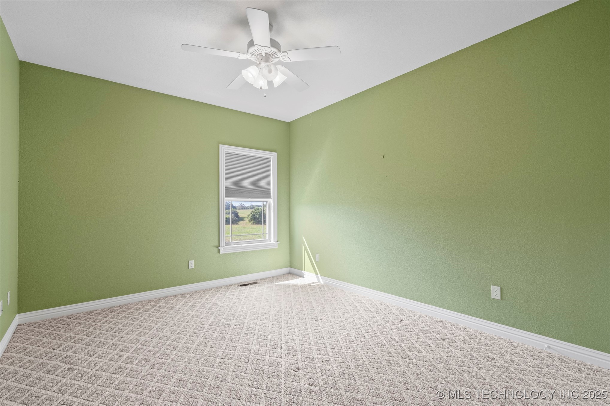 469734 E 660 Road Property Photo 28