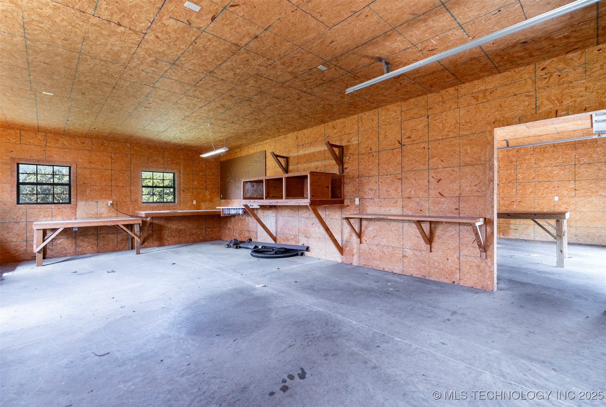 469734 E 660 Road Property Photo 38