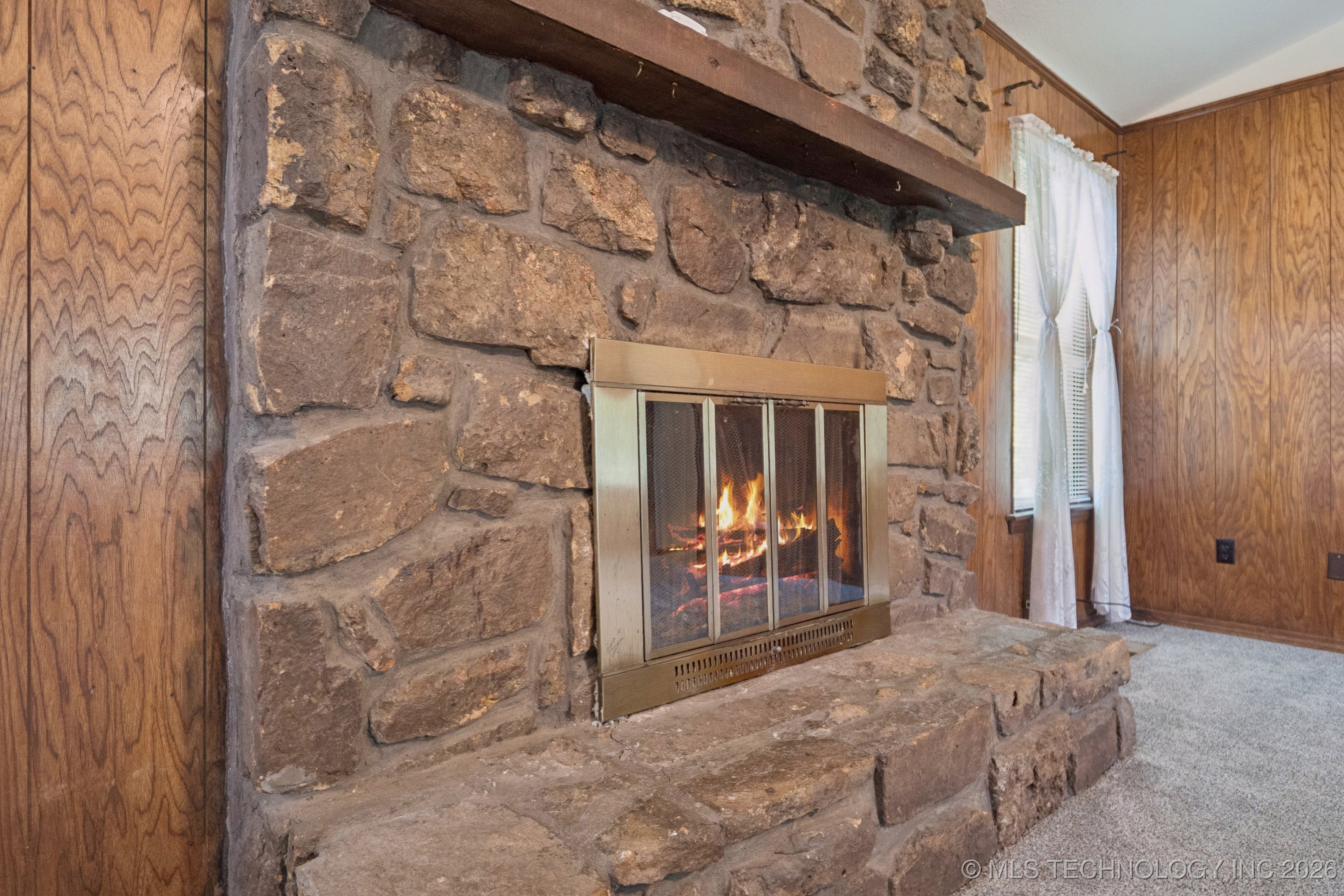 24107 E Sisemore Street Property Photo 9