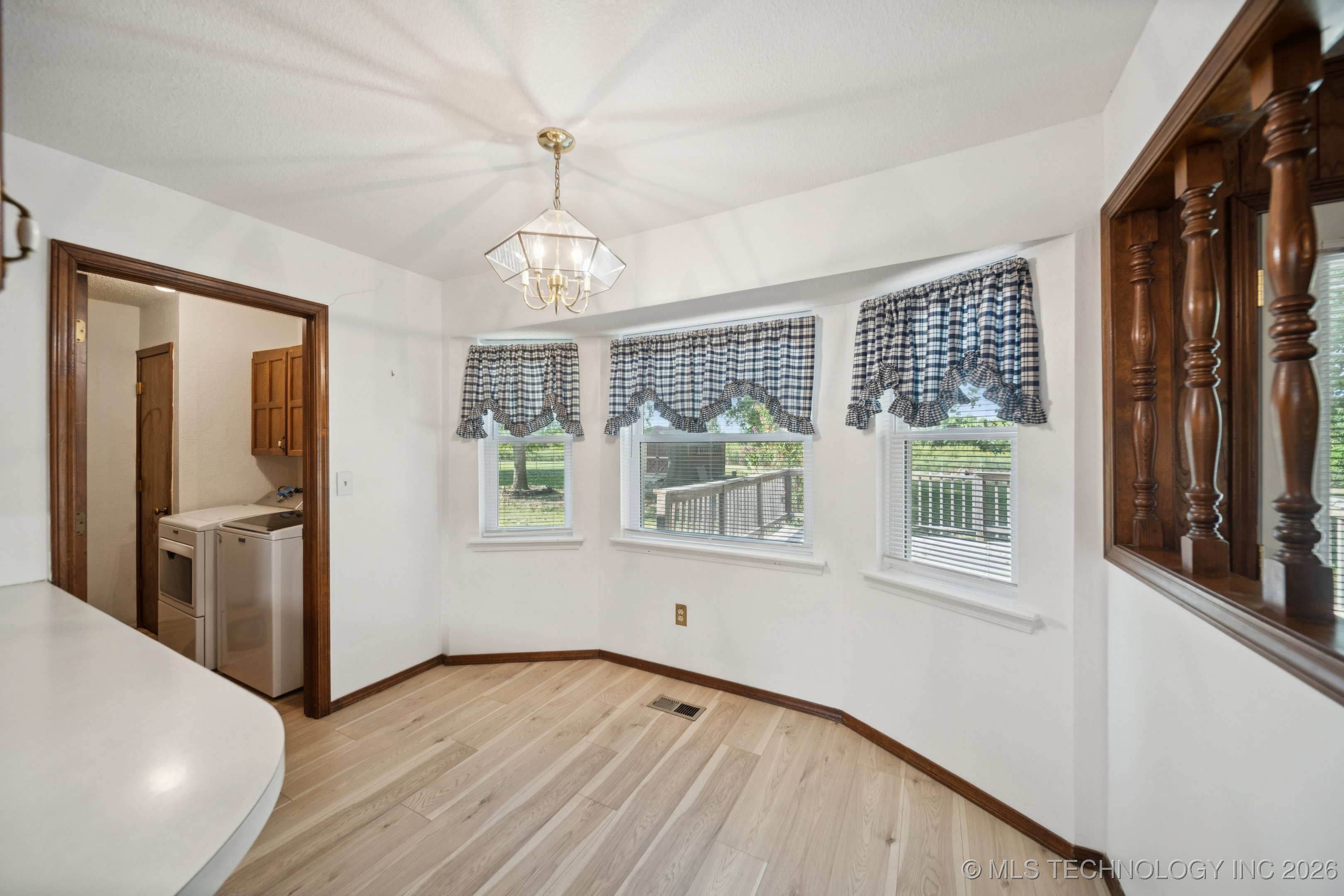 24107 E Sisemore Street Property Photo 11