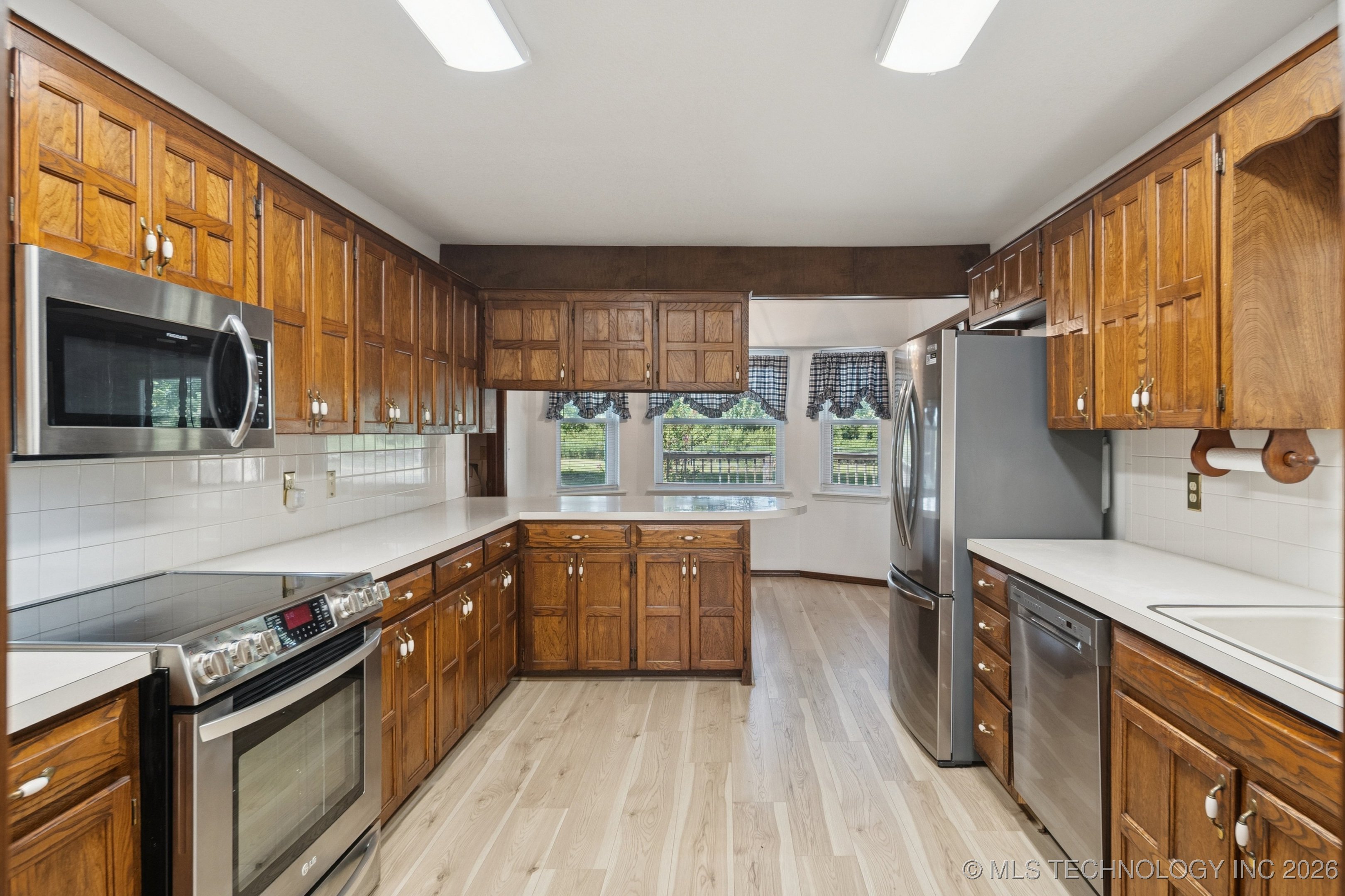 24107 E Sisemore Street Property Photo 12