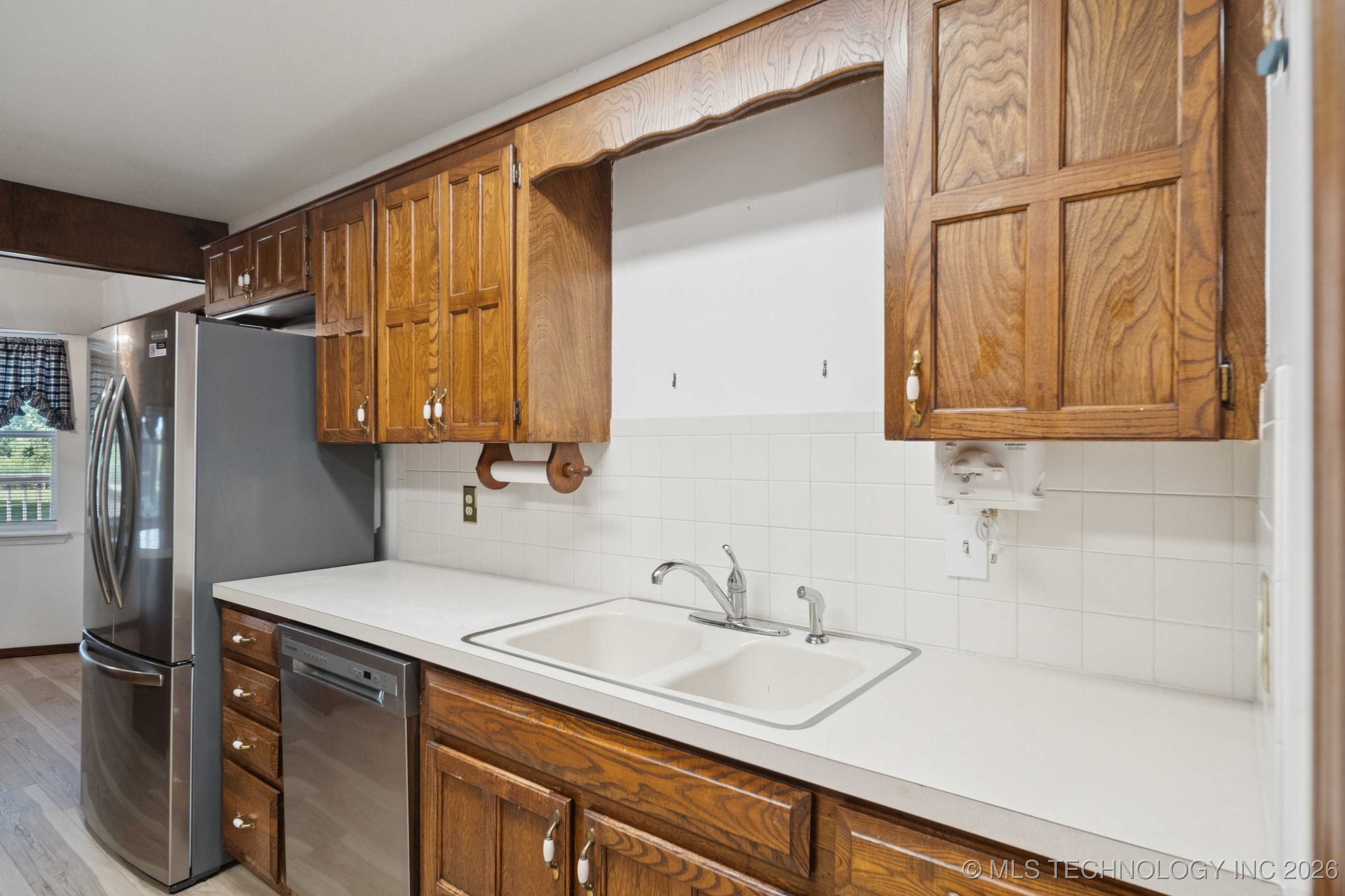 24107 E Sisemore Street Property Photo 13