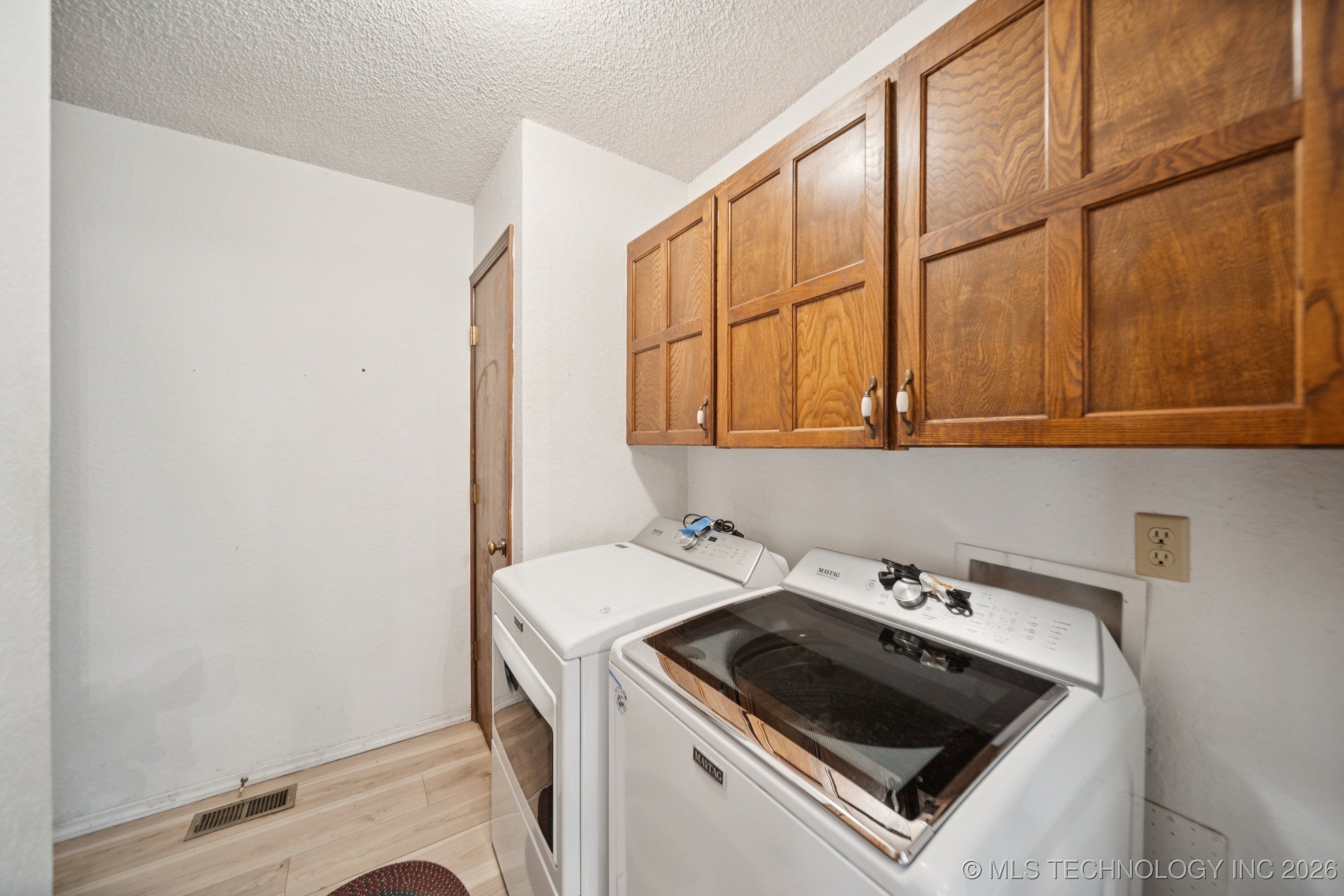 24107 E Sisemore Street Property Photo 26