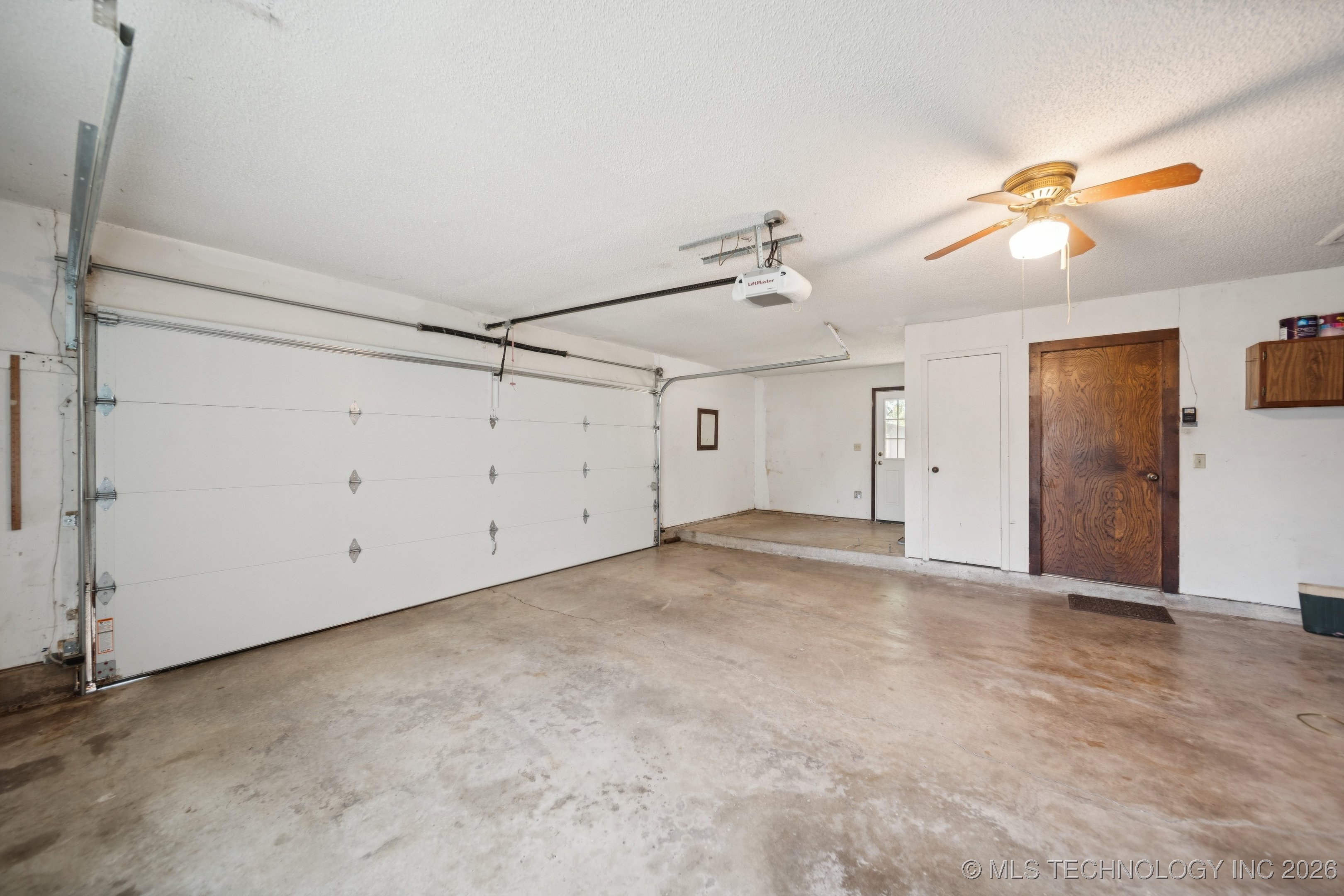 24107 E Sisemore Street Property Photo 27