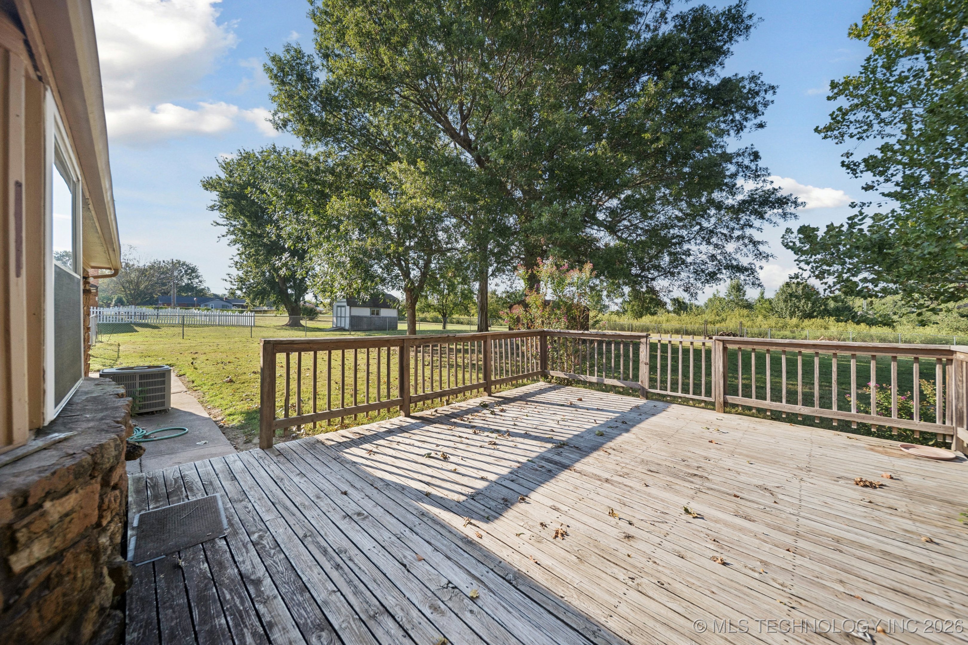 24107 E Sisemore Street Property Photo 29