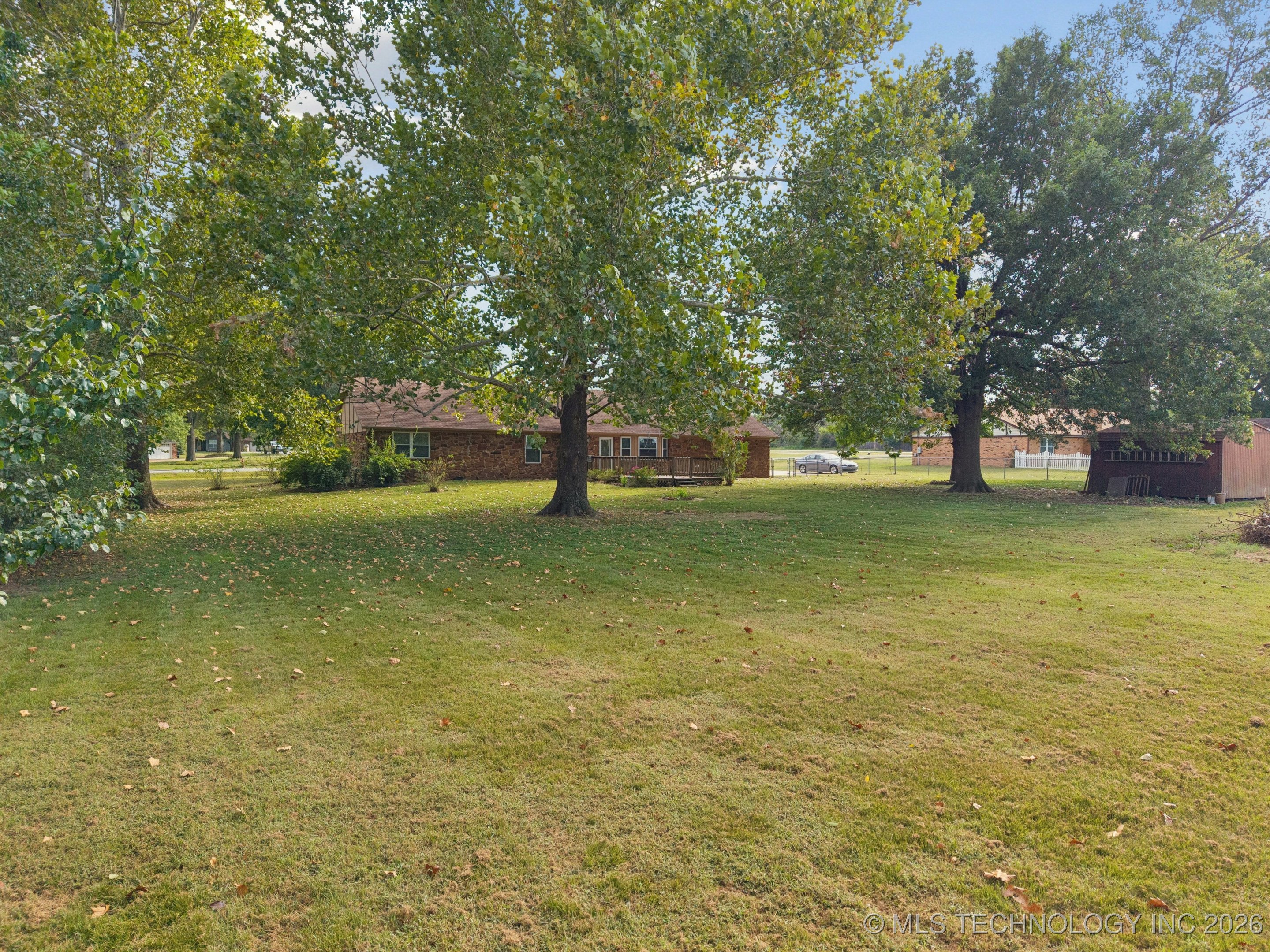 24107 E Sisemore Street Property Photo 32