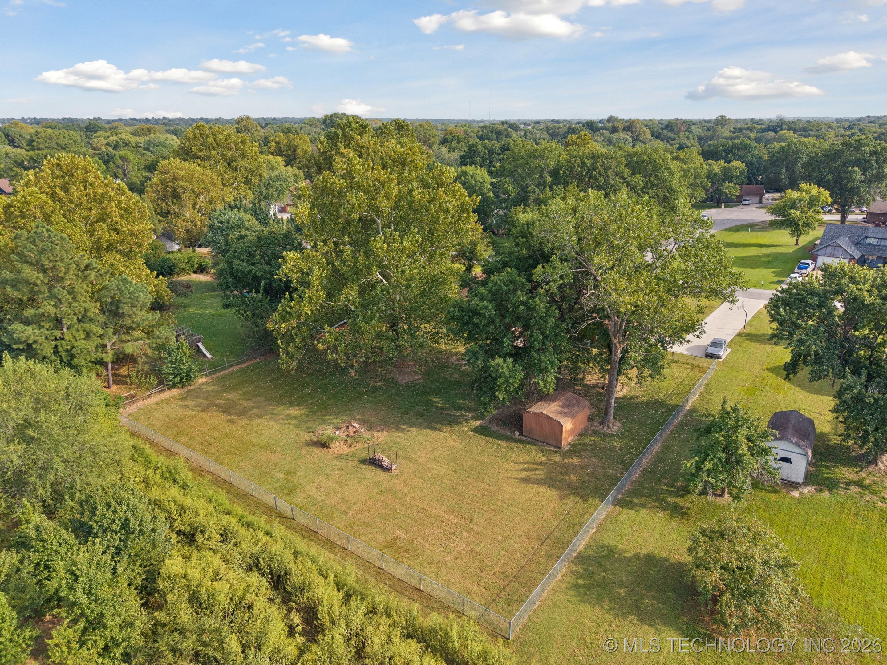 24107 E Sisemore Street Property Photo 35