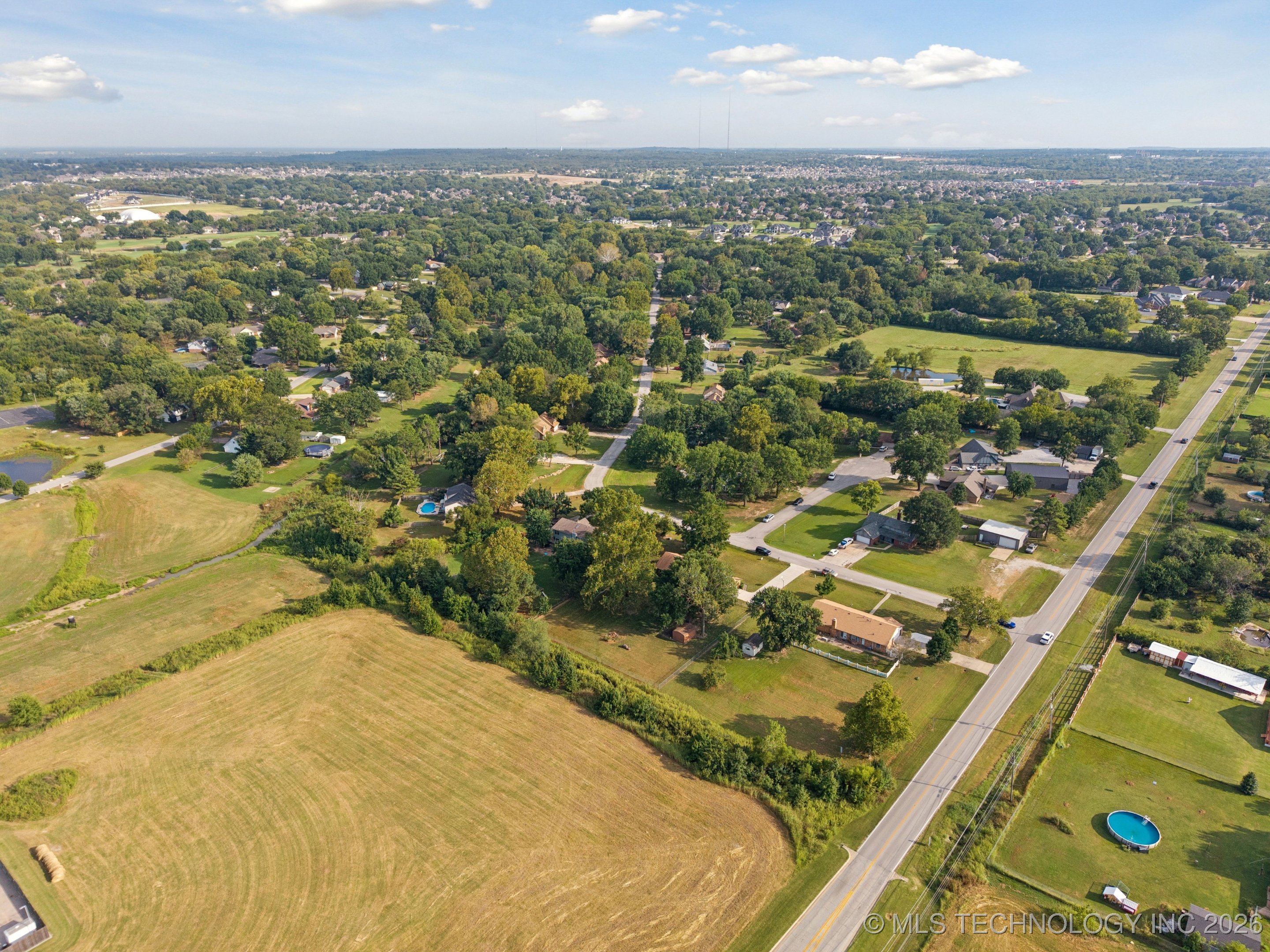24107 E Sisemore Street Property Photo 36