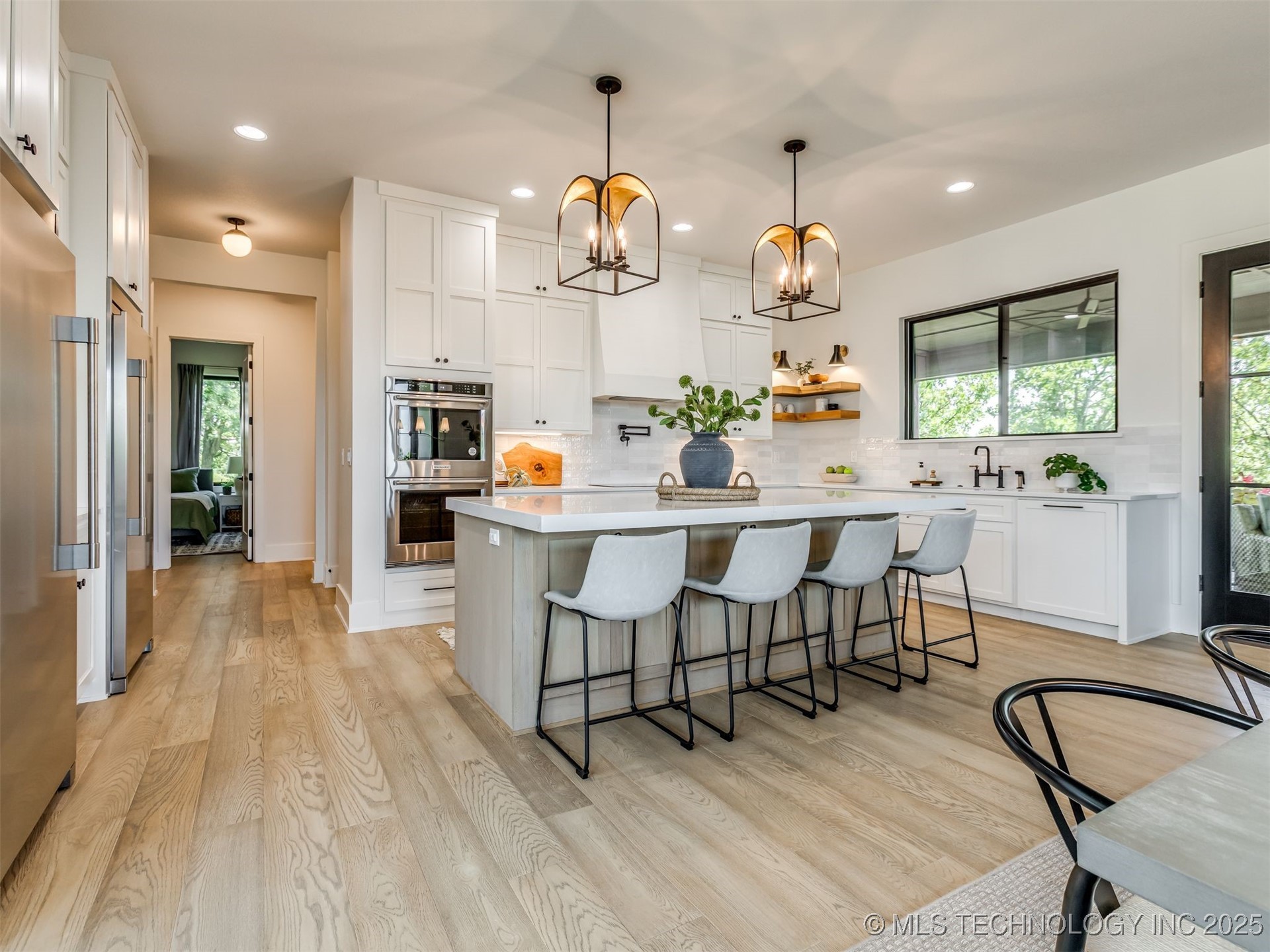 9352 Scenic Bluff Avenue Property Photo 12