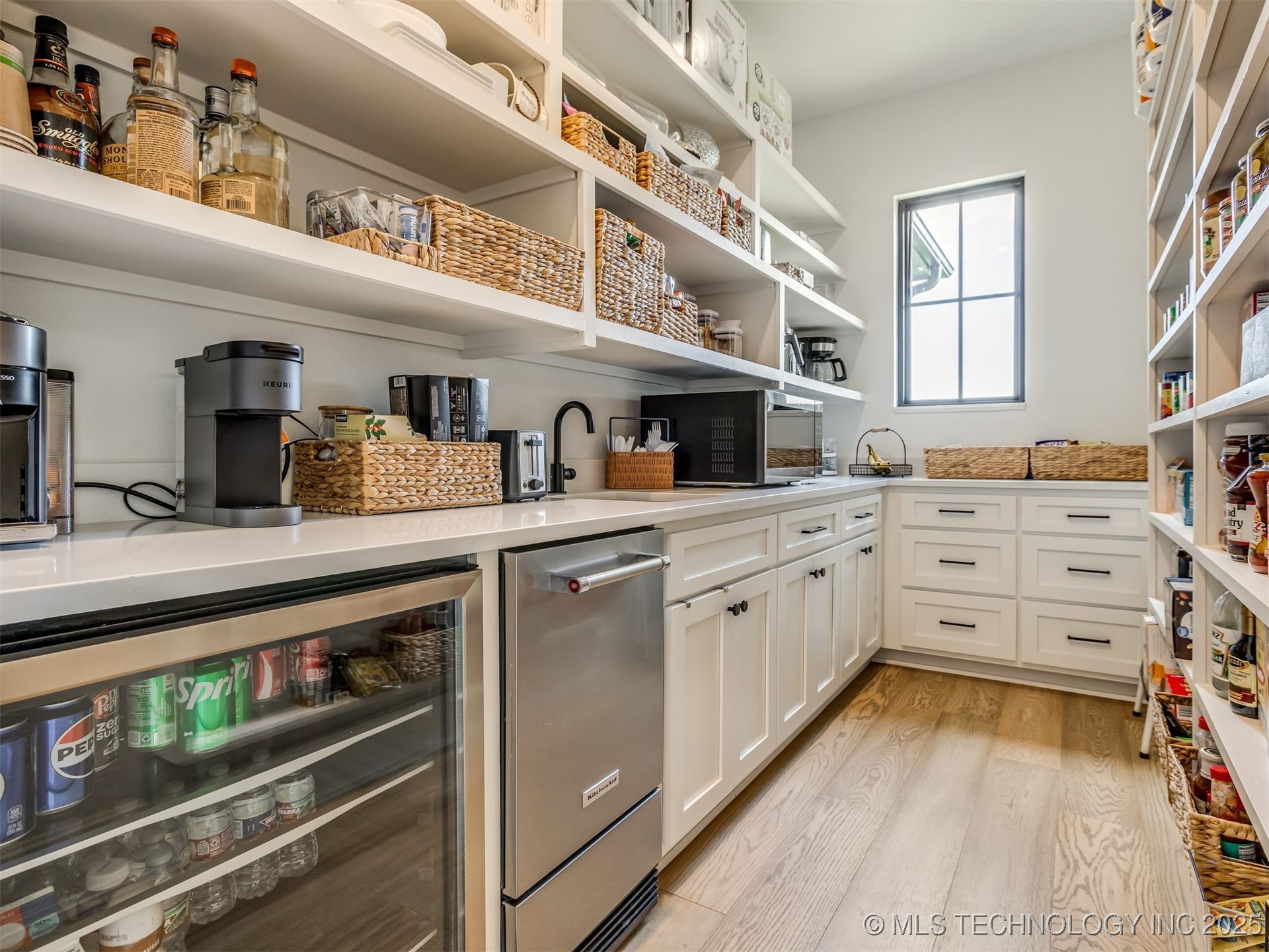 9352 Scenic Bluff Avenue Property Photo 18