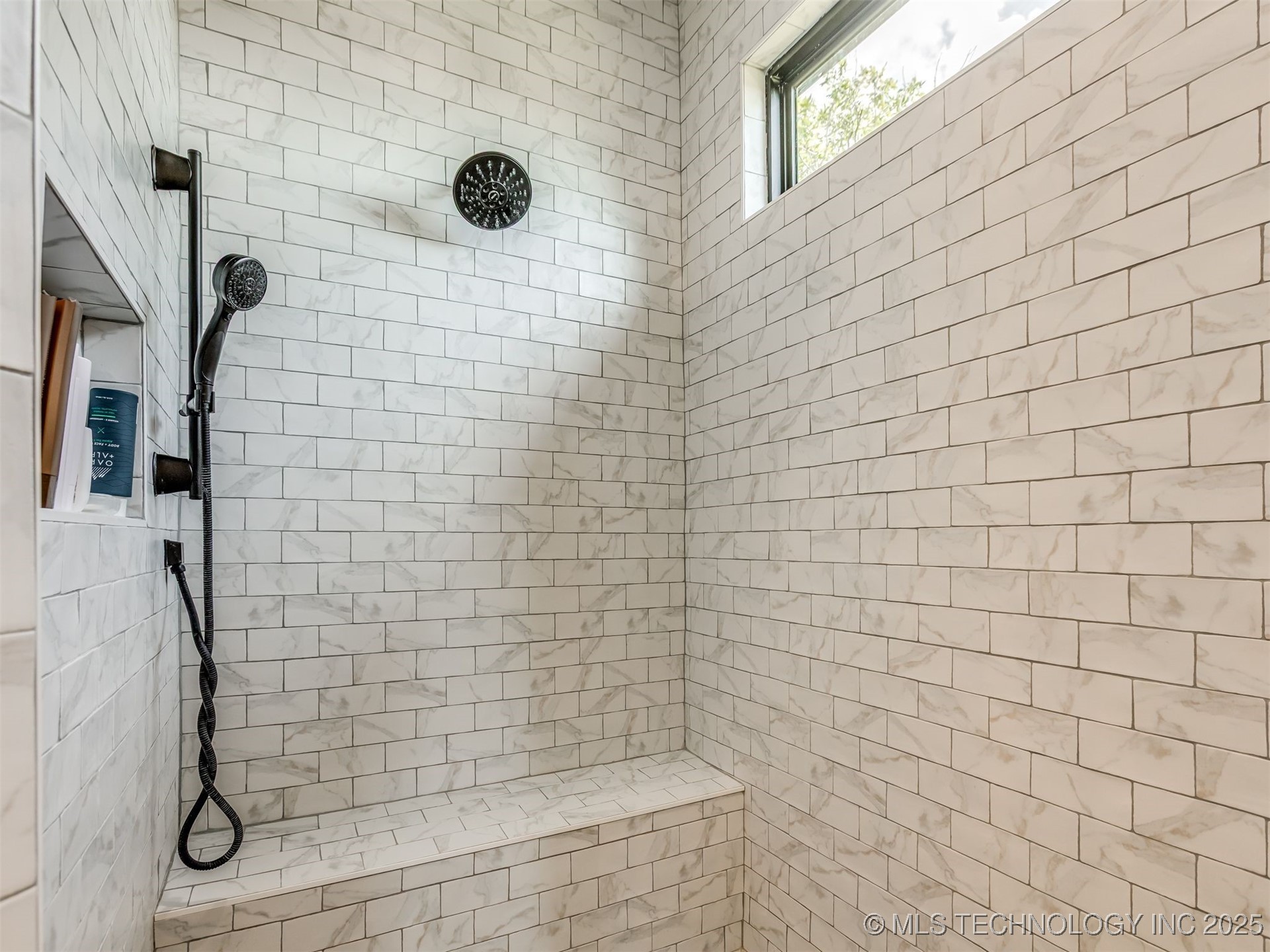 9352 Scenic Bluff Avenue Property Photo 28