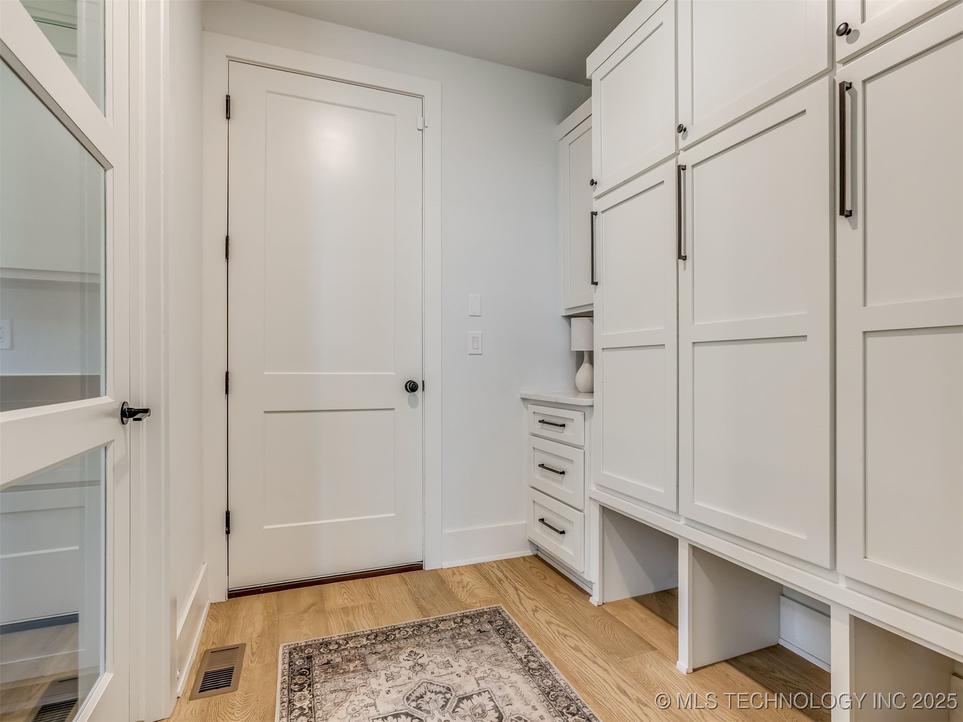 9352 Scenic Bluff Avenue Property Photo 68