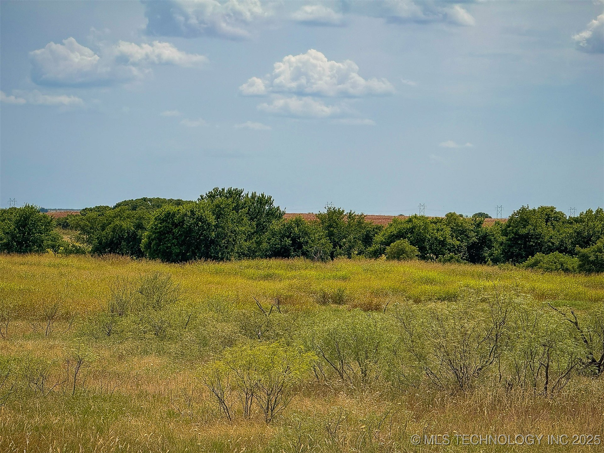 N 2340 Road Property Photo 2