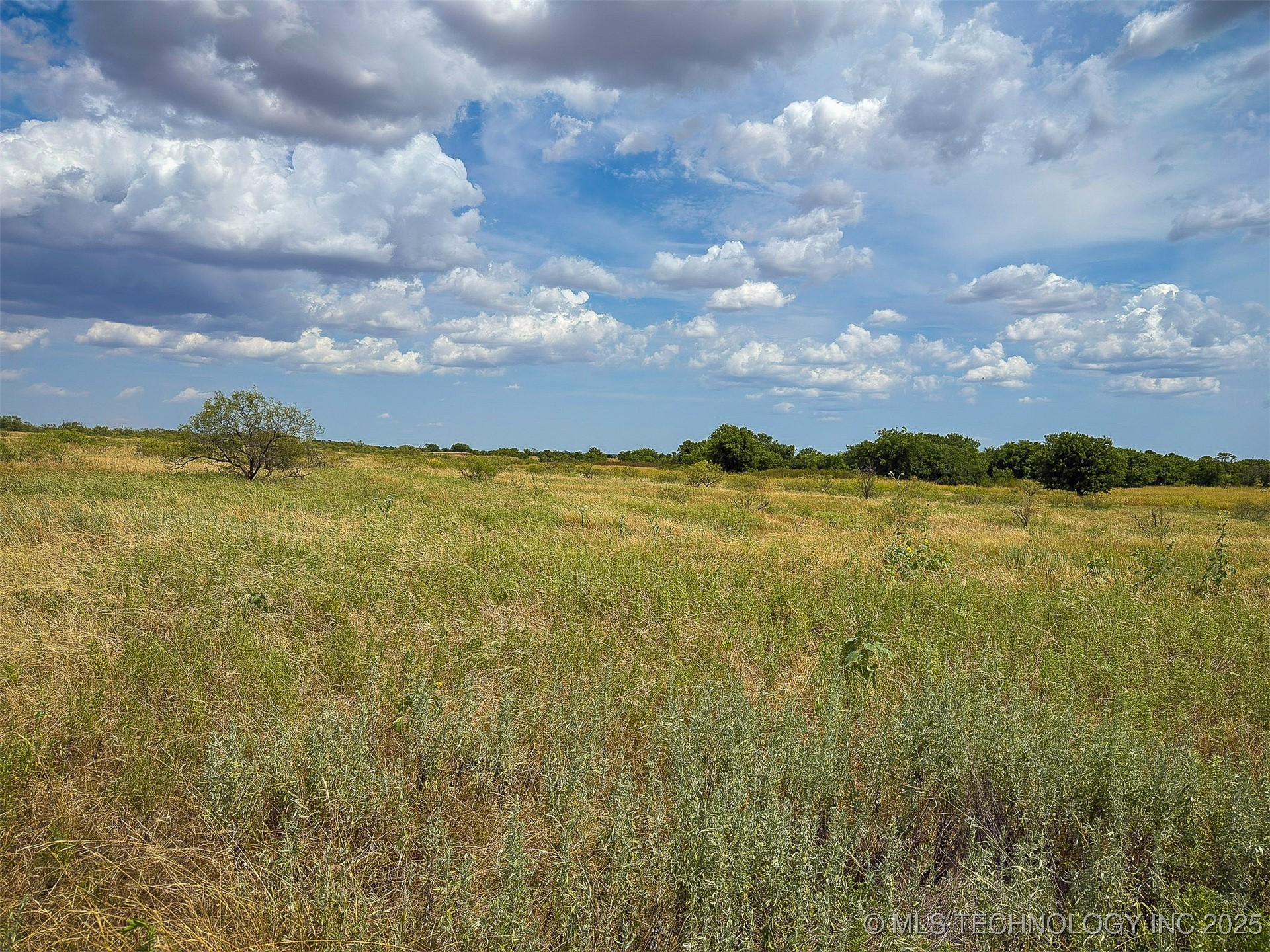 N 2340 Road Property Photo 3