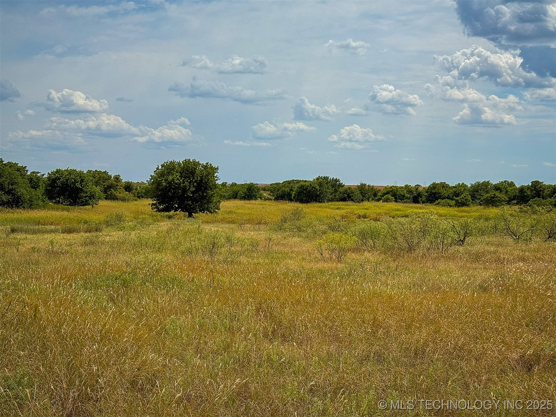 N 2340 Road Property Photo 8
