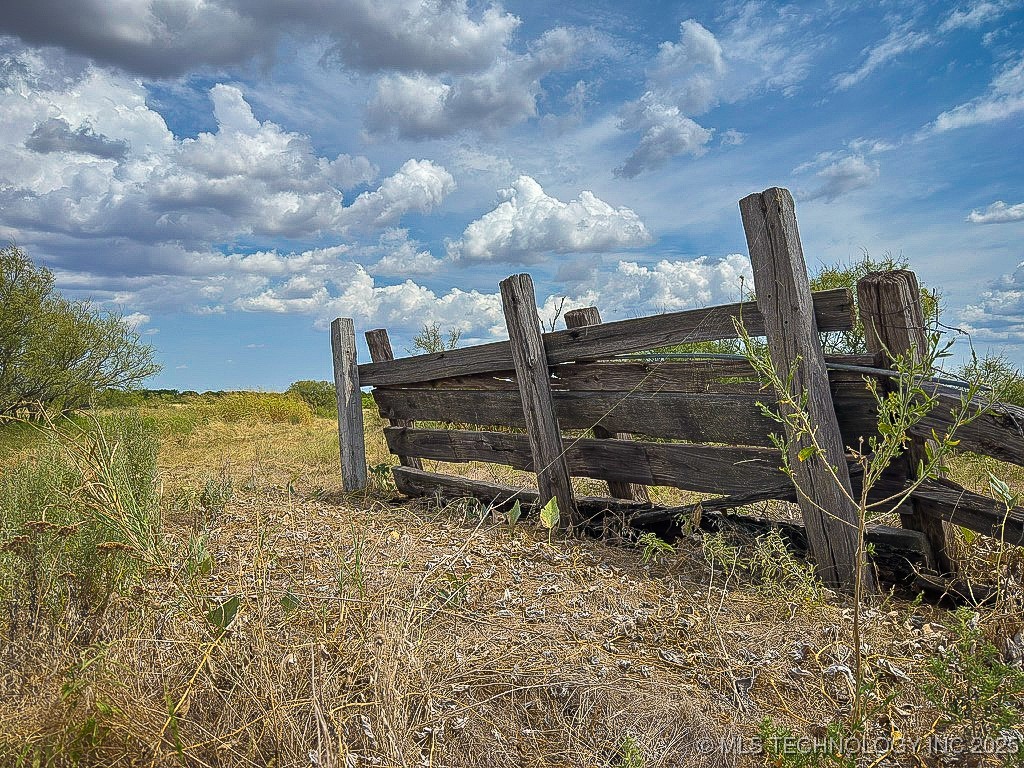 N 2340 Road Property Photo 9