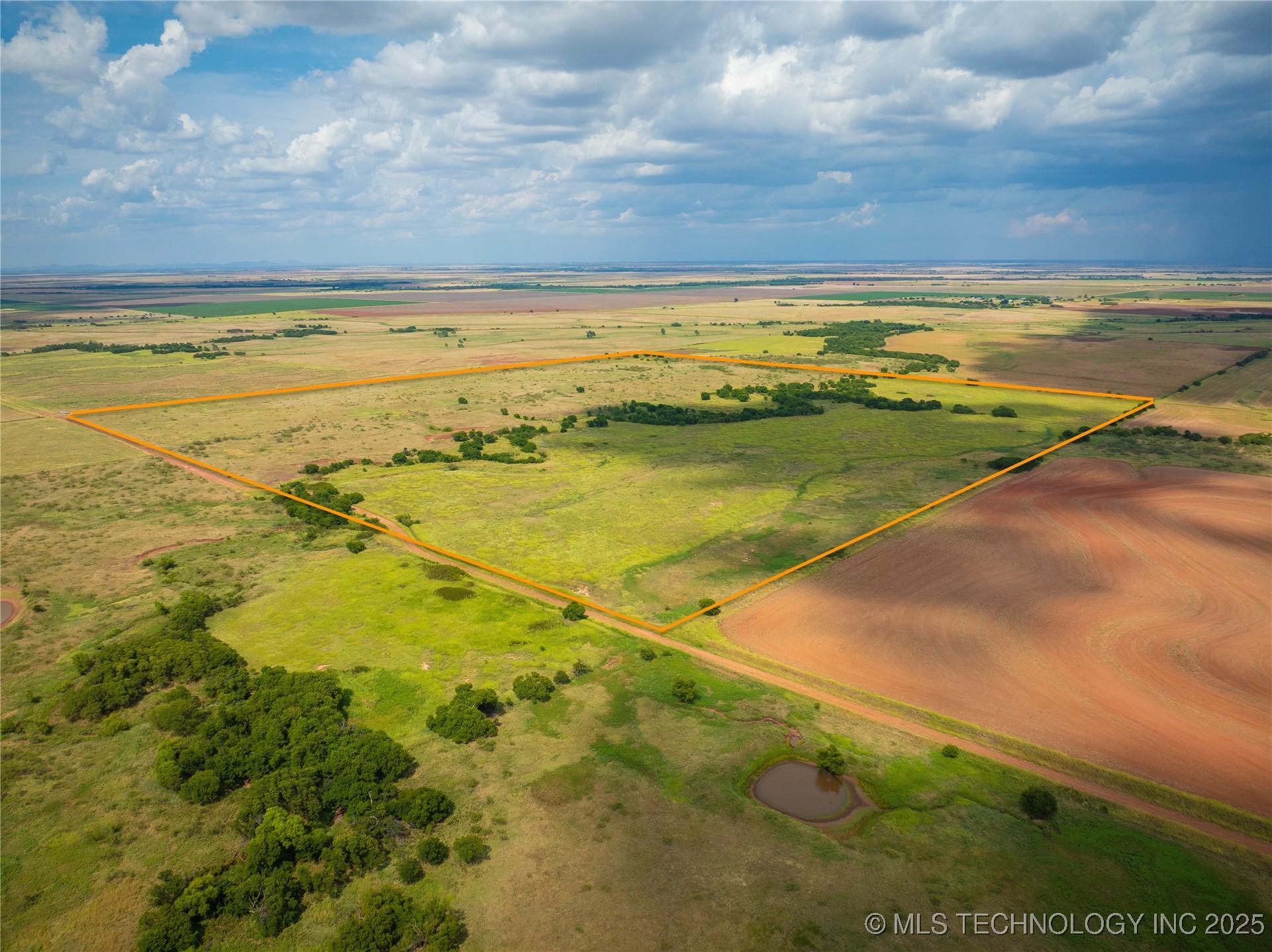 N 2340 Road Property Photo 33