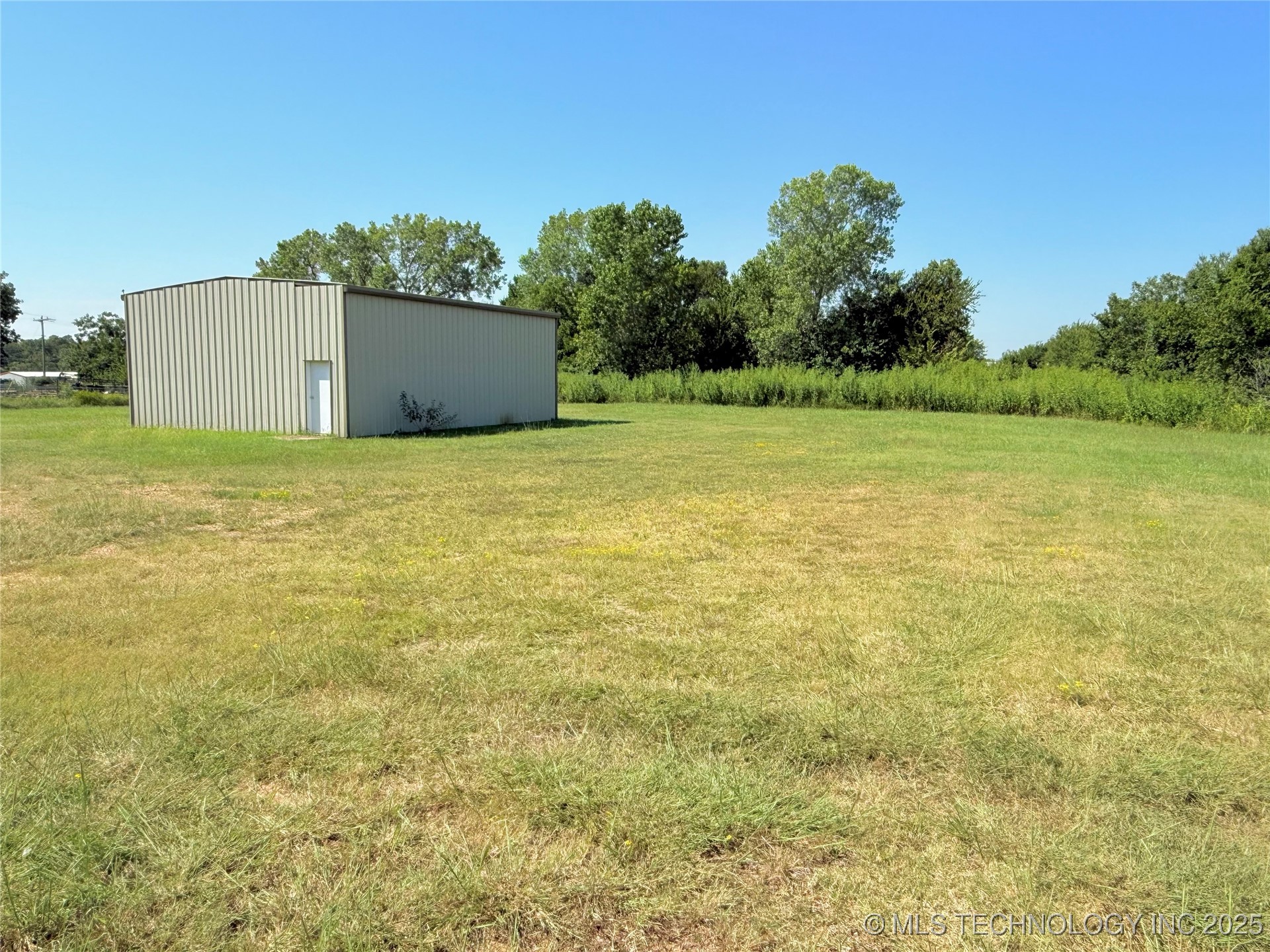 00 Case Property Photo 1