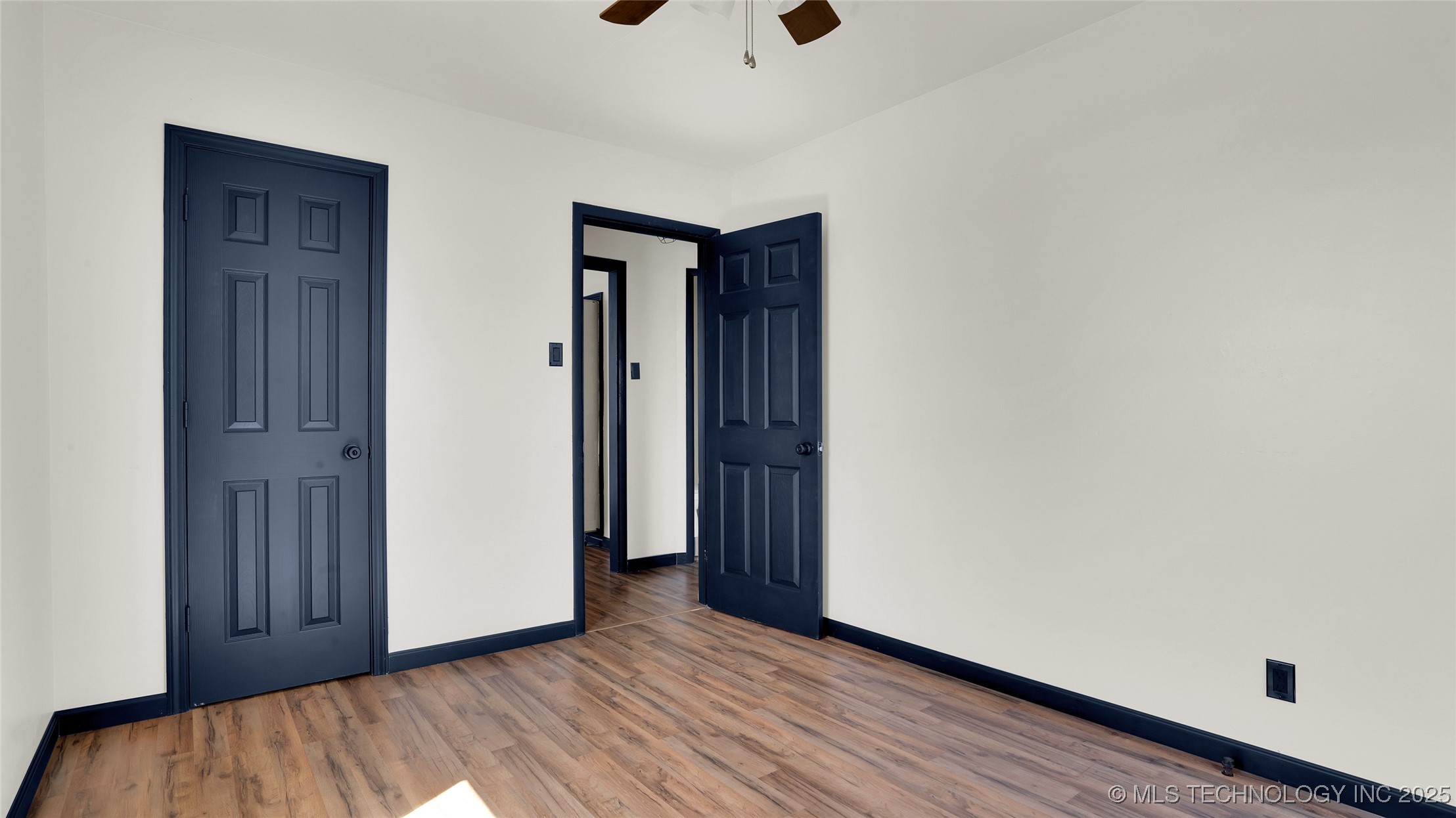 902 Burch Street Property Photo 10