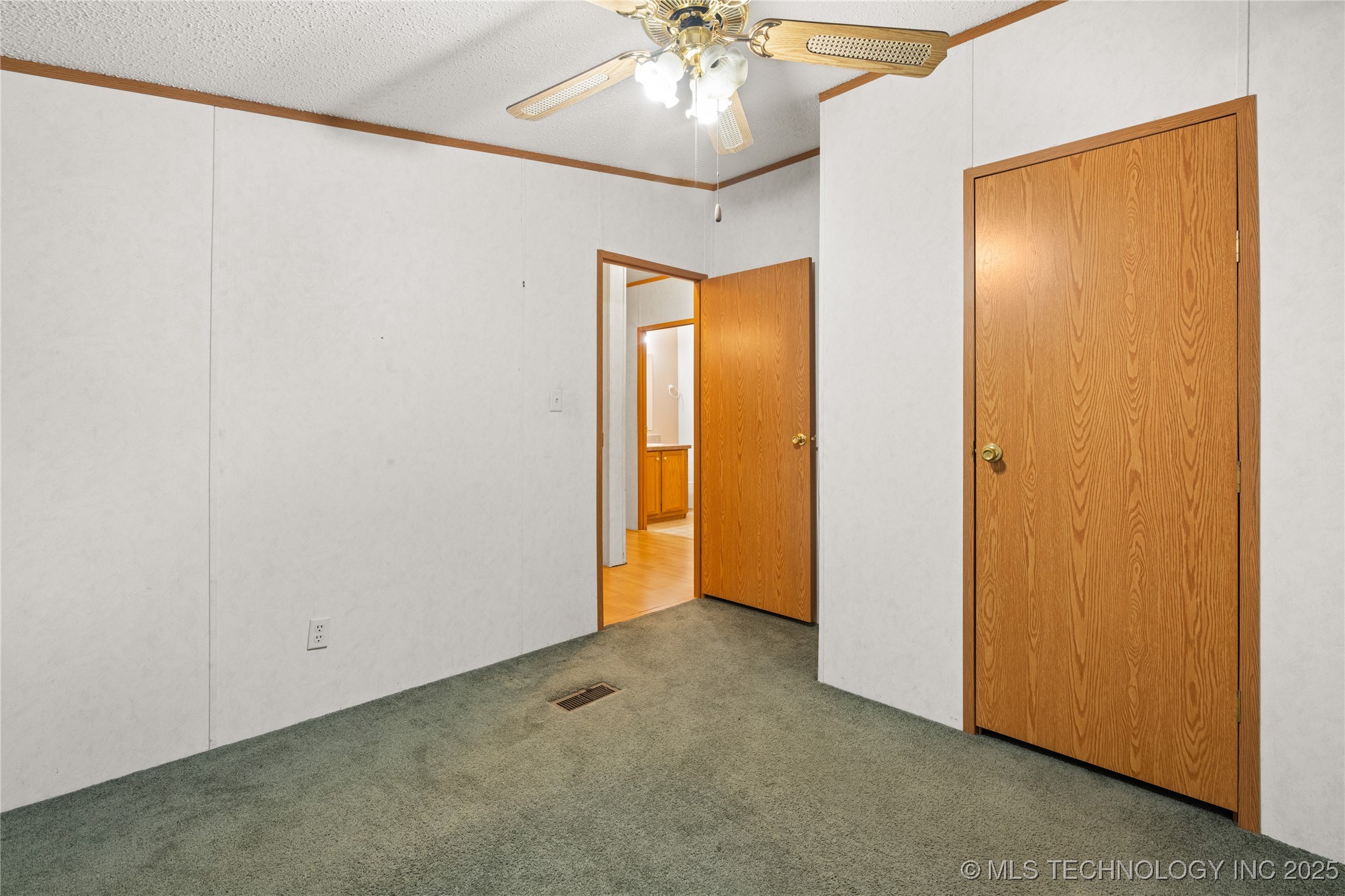 106439 S 4806 Road Property Photo 16