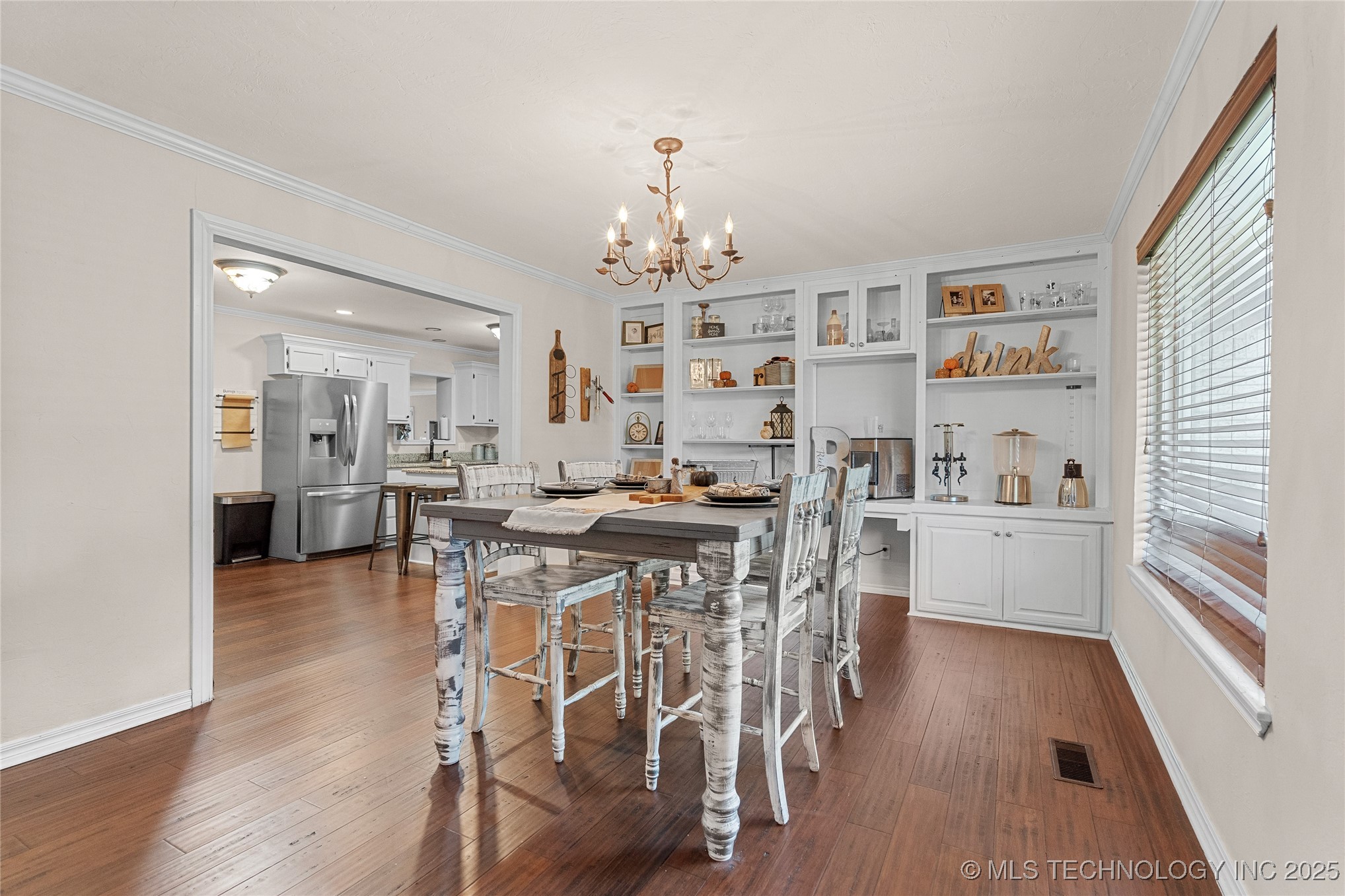 10887 Allen Road Property Photo 4