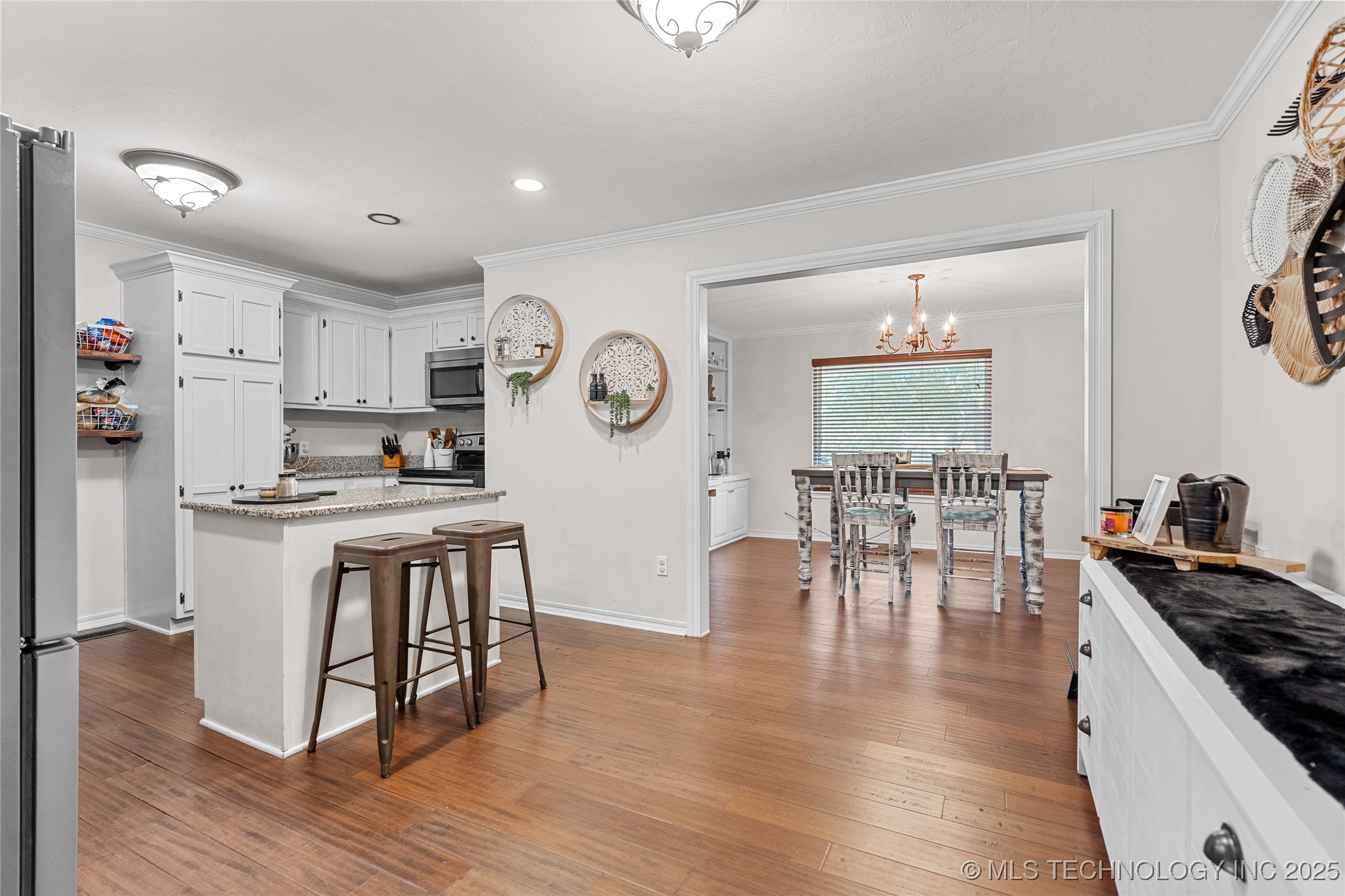 10887 Allen Road Property Photo 8