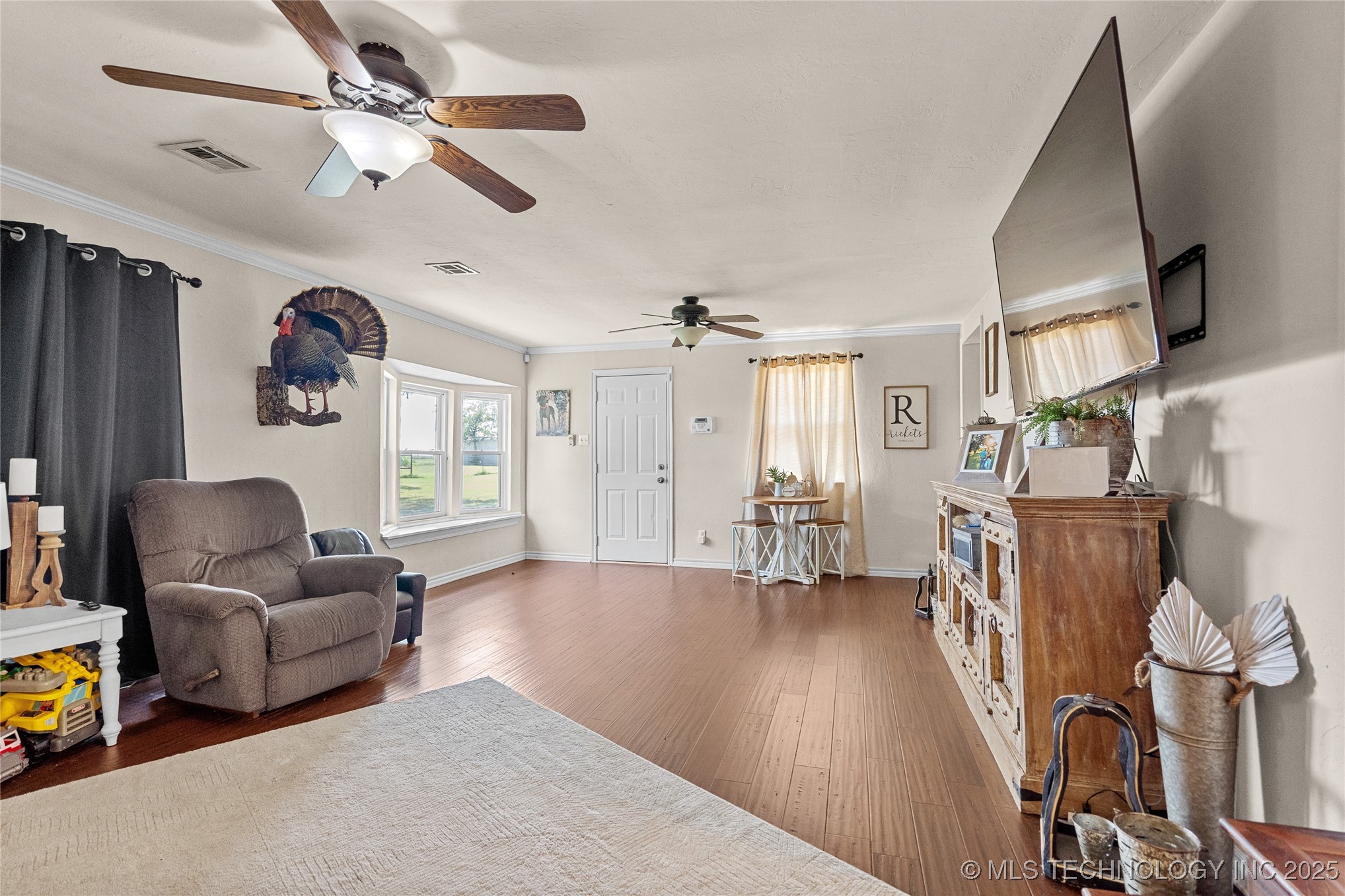 10887 Allen Road Property Photo 12