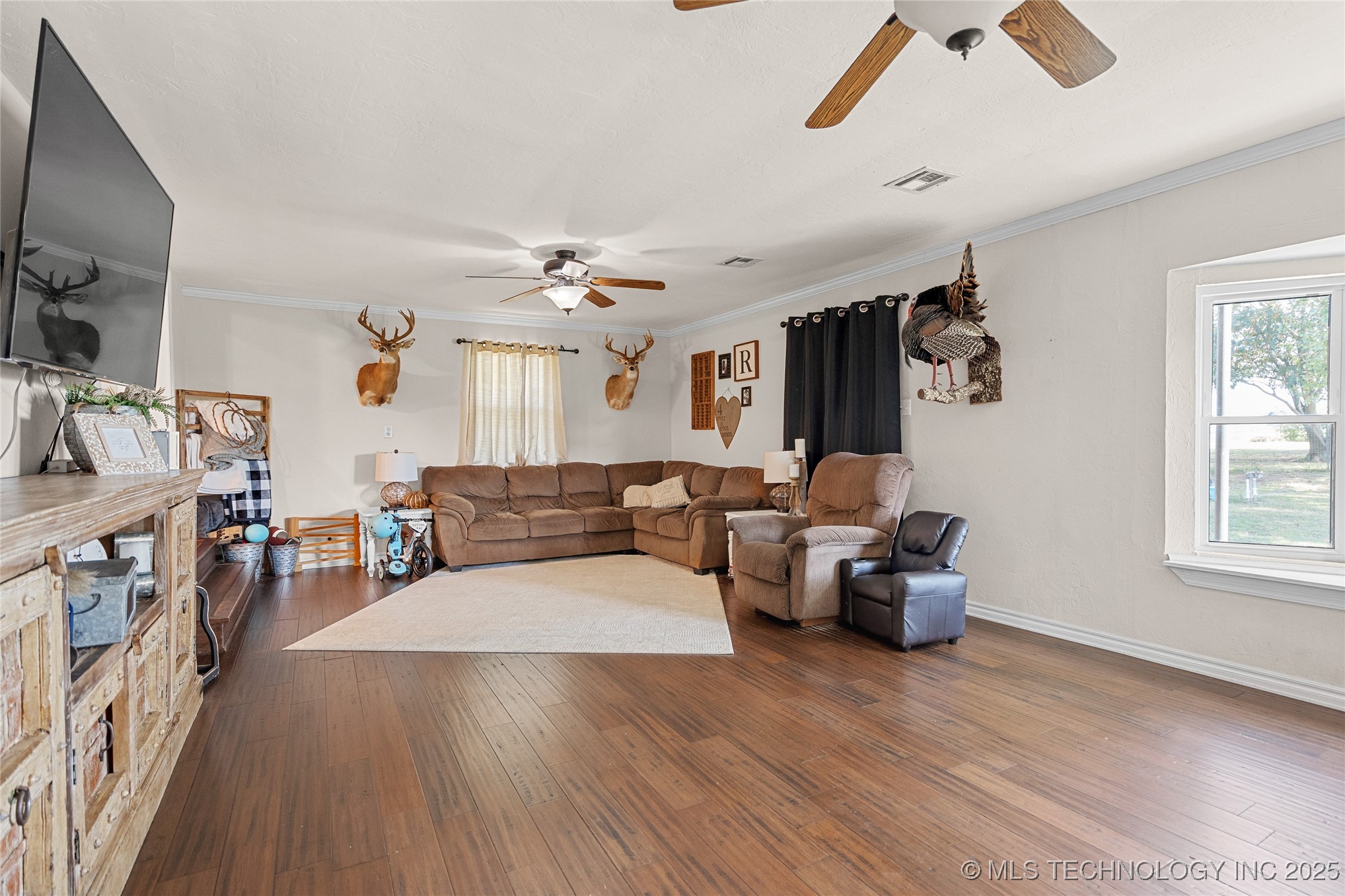 10887 Allen Road Property Photo 13