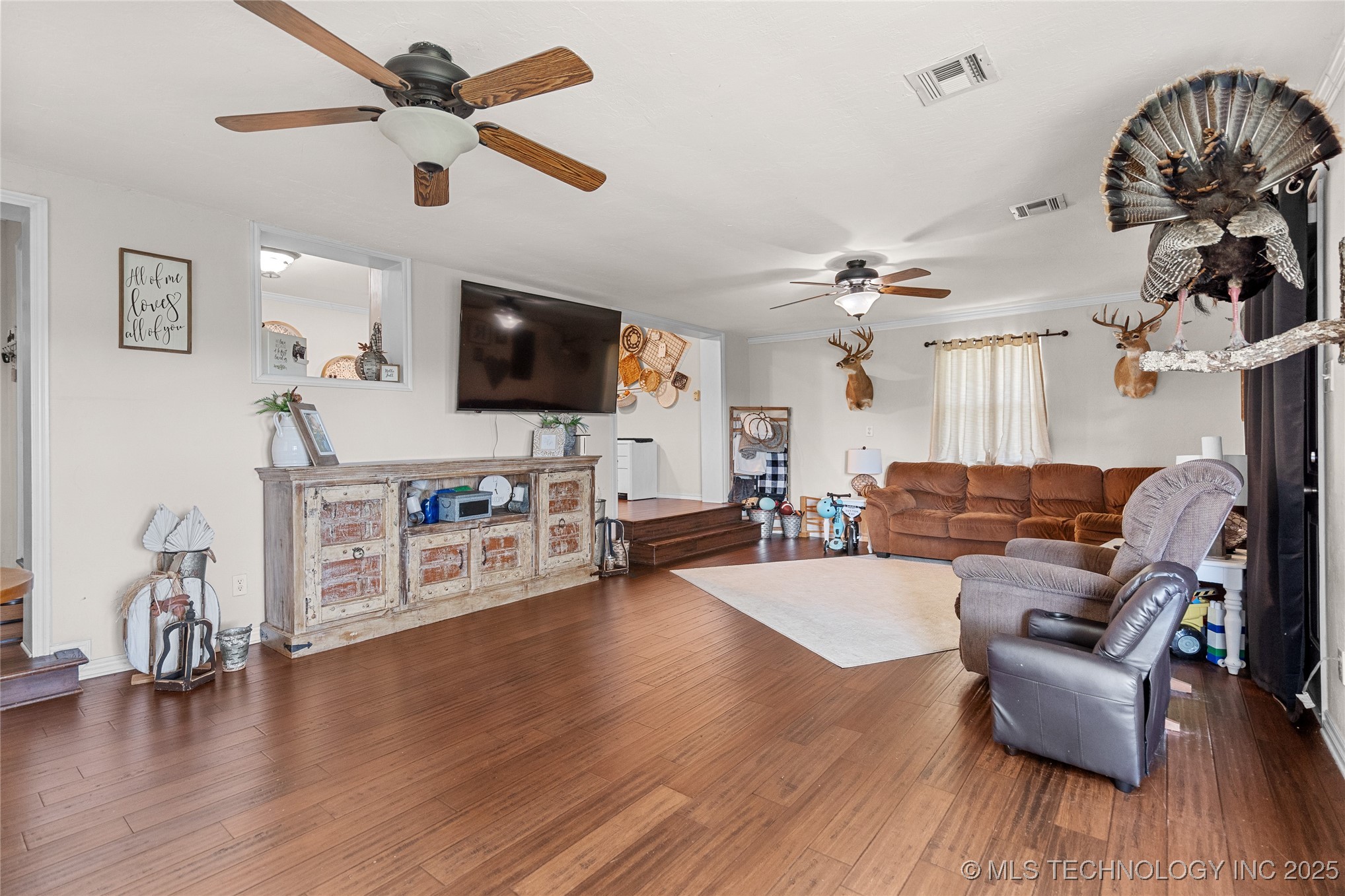 10887 Allen Road Property Photo 14