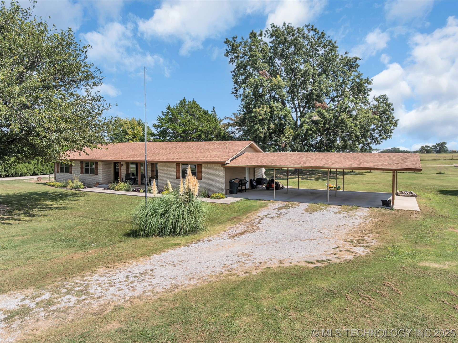 10887 Allen Road Property Photo 30