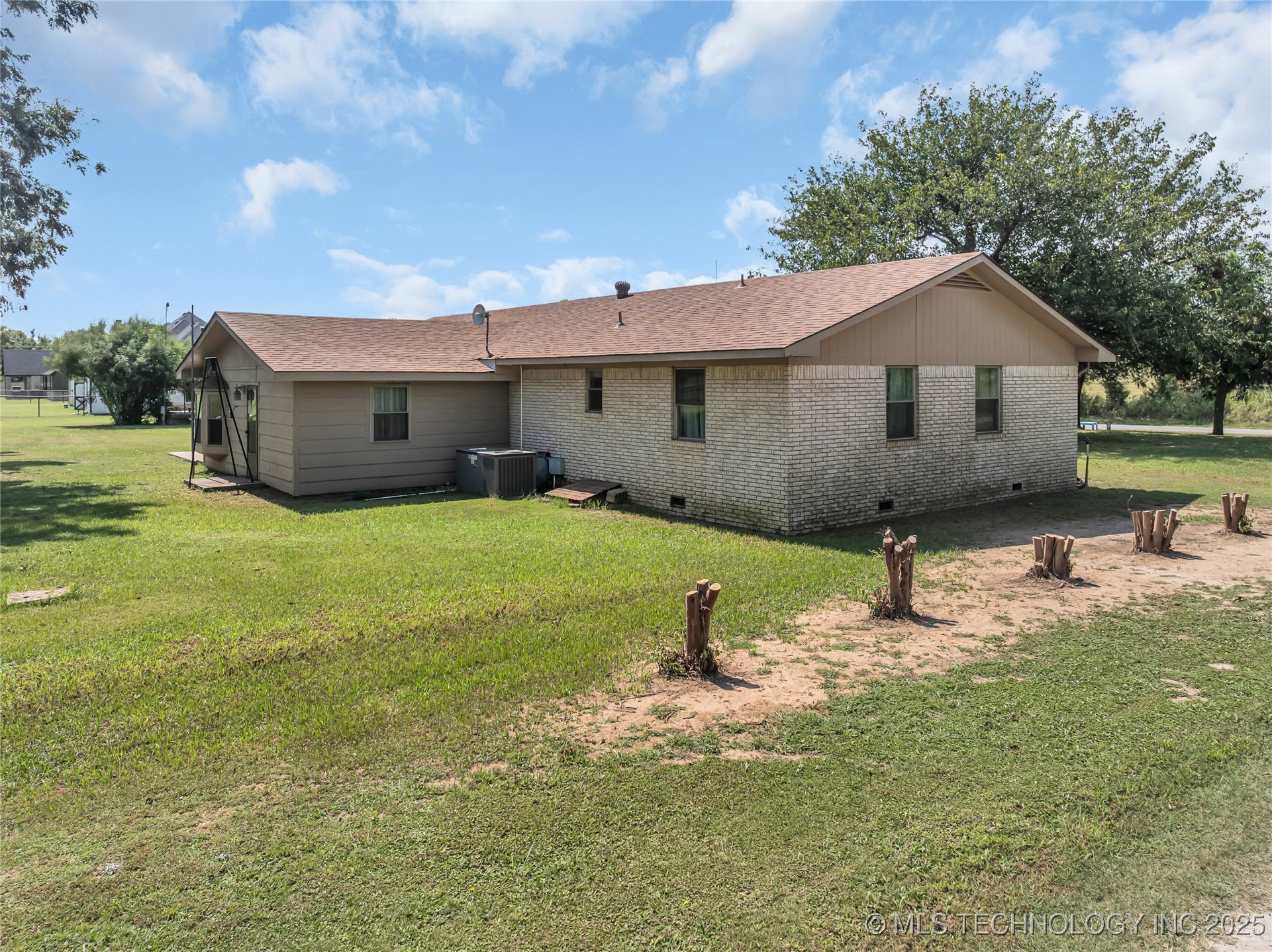 10887 Allen Road Property Photo 33