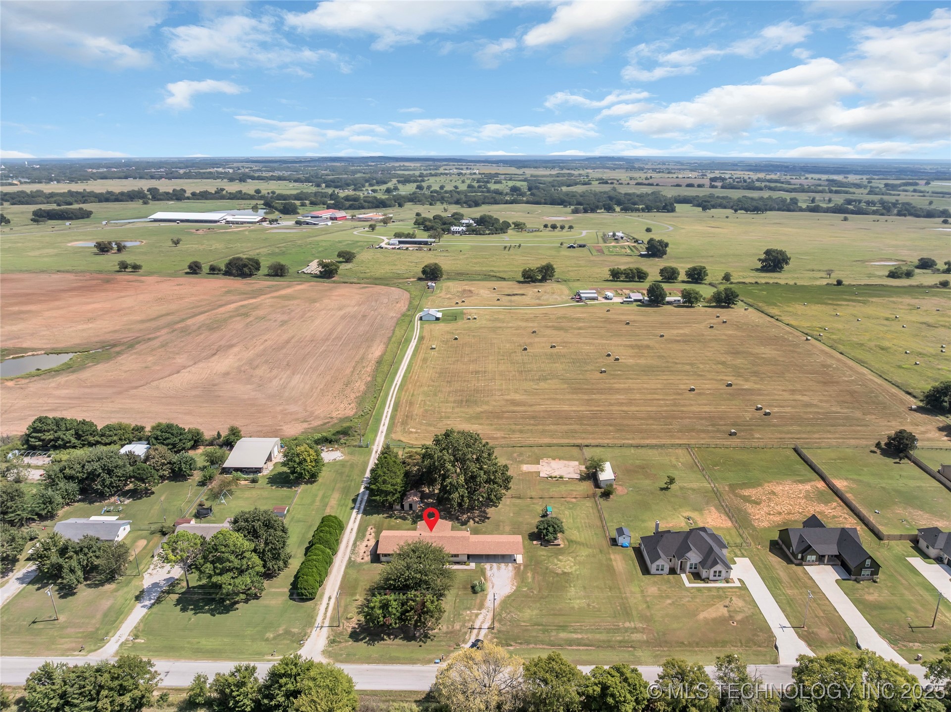 10887 Allen Road Property Photo 38
