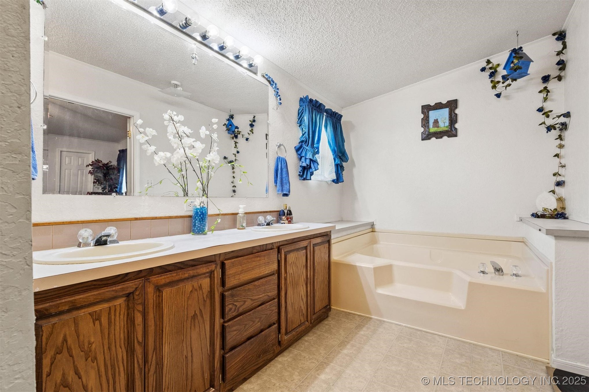 7769 Tribal Lane Property Photo 24